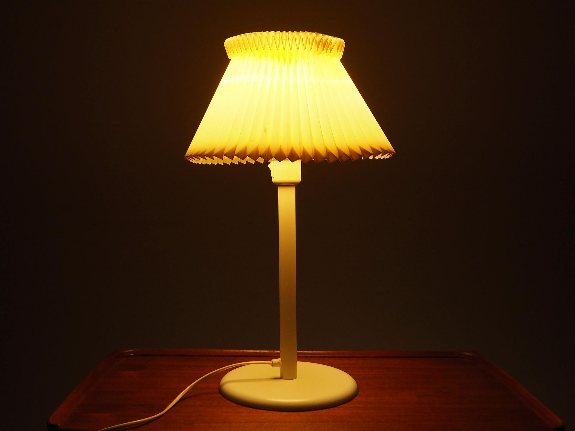 Table lamp metal 1960s 13