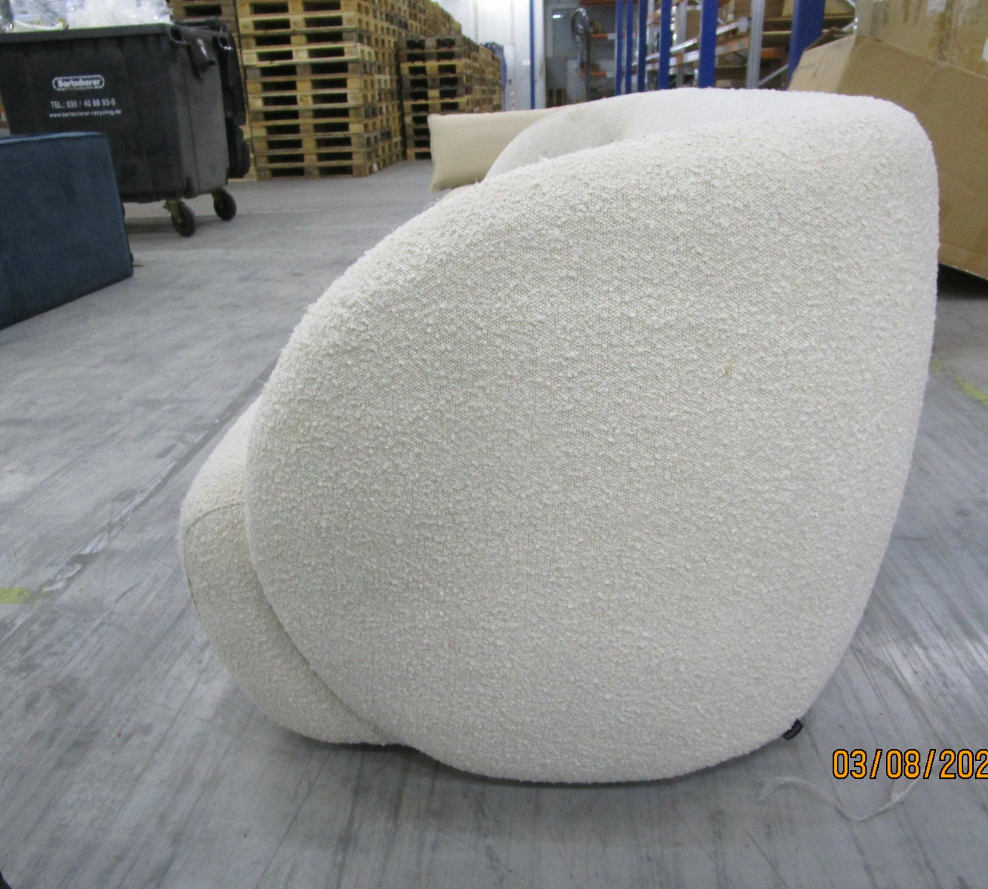 Design-Award-Winning Paula Sofa 3-Sitzer Maya Cream 8