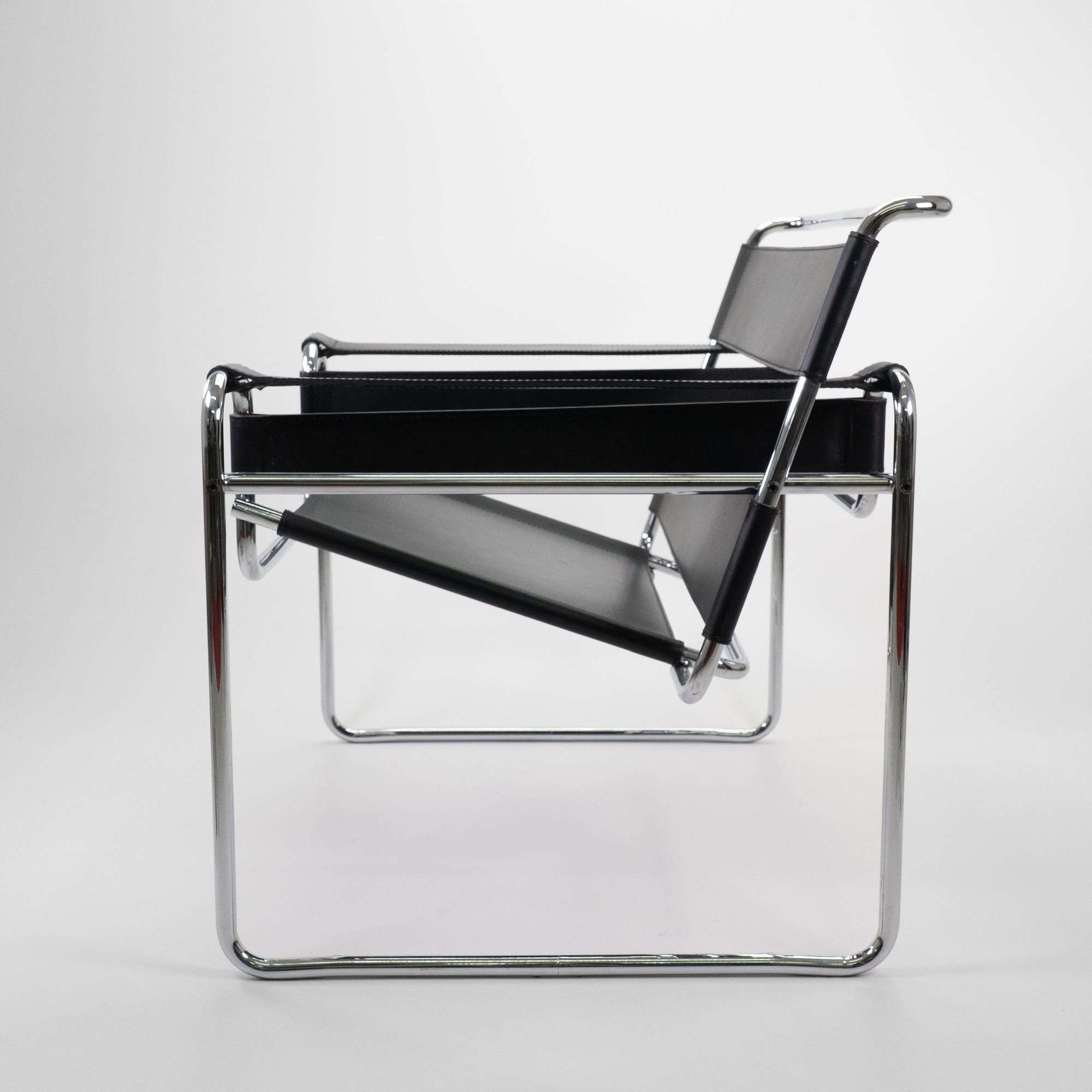 Wassily Chair Chrome Black 4