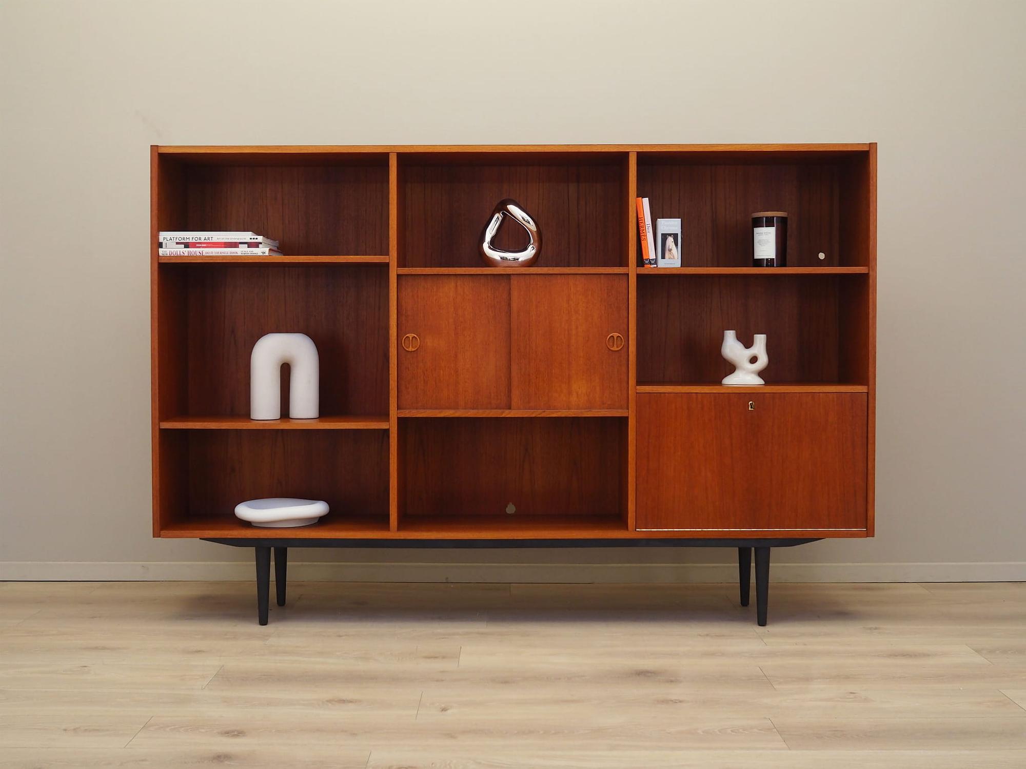 Regal Teakholz 1970er Jahre 1