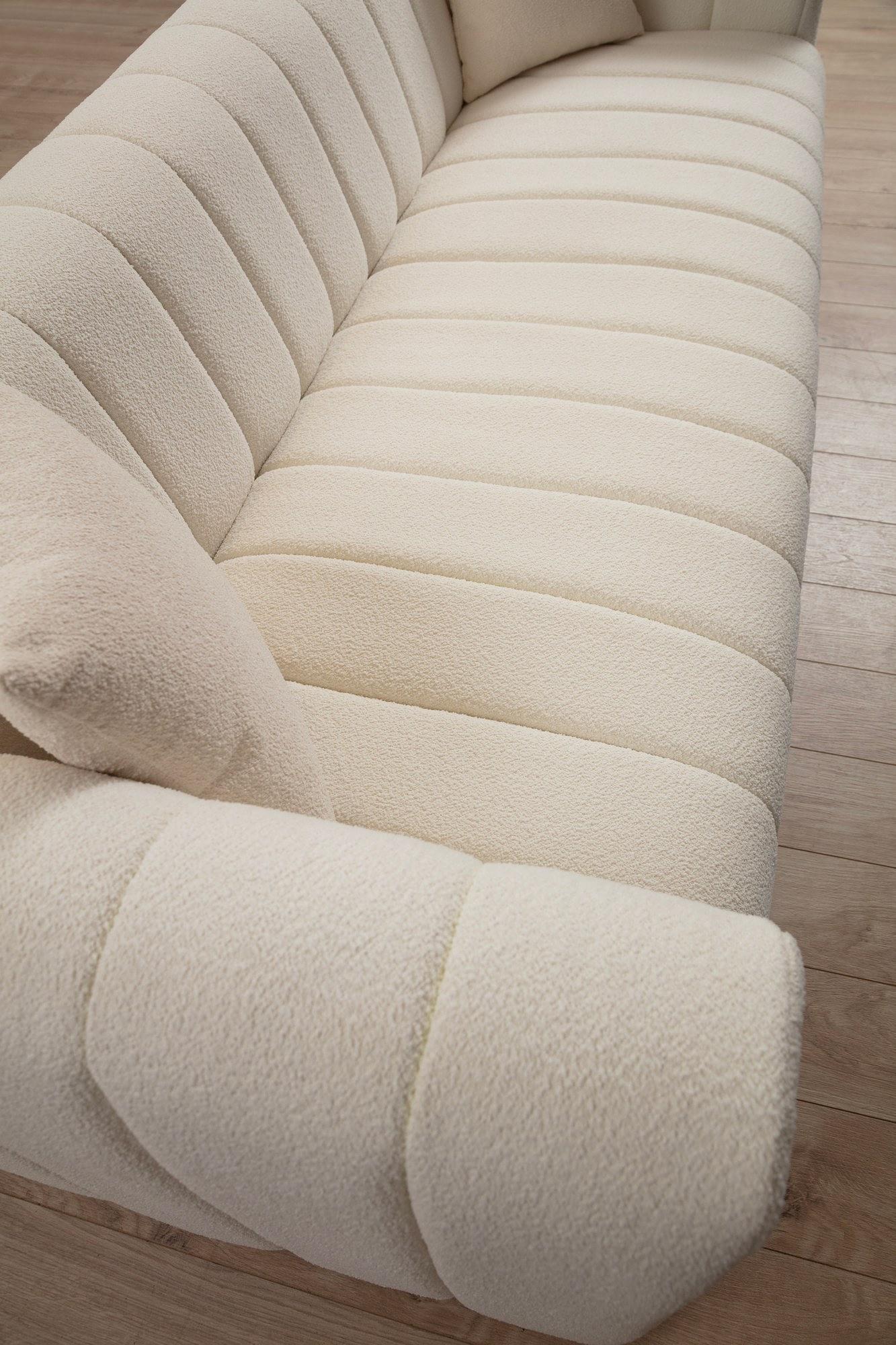 Royal 3-seater sofa cream 2