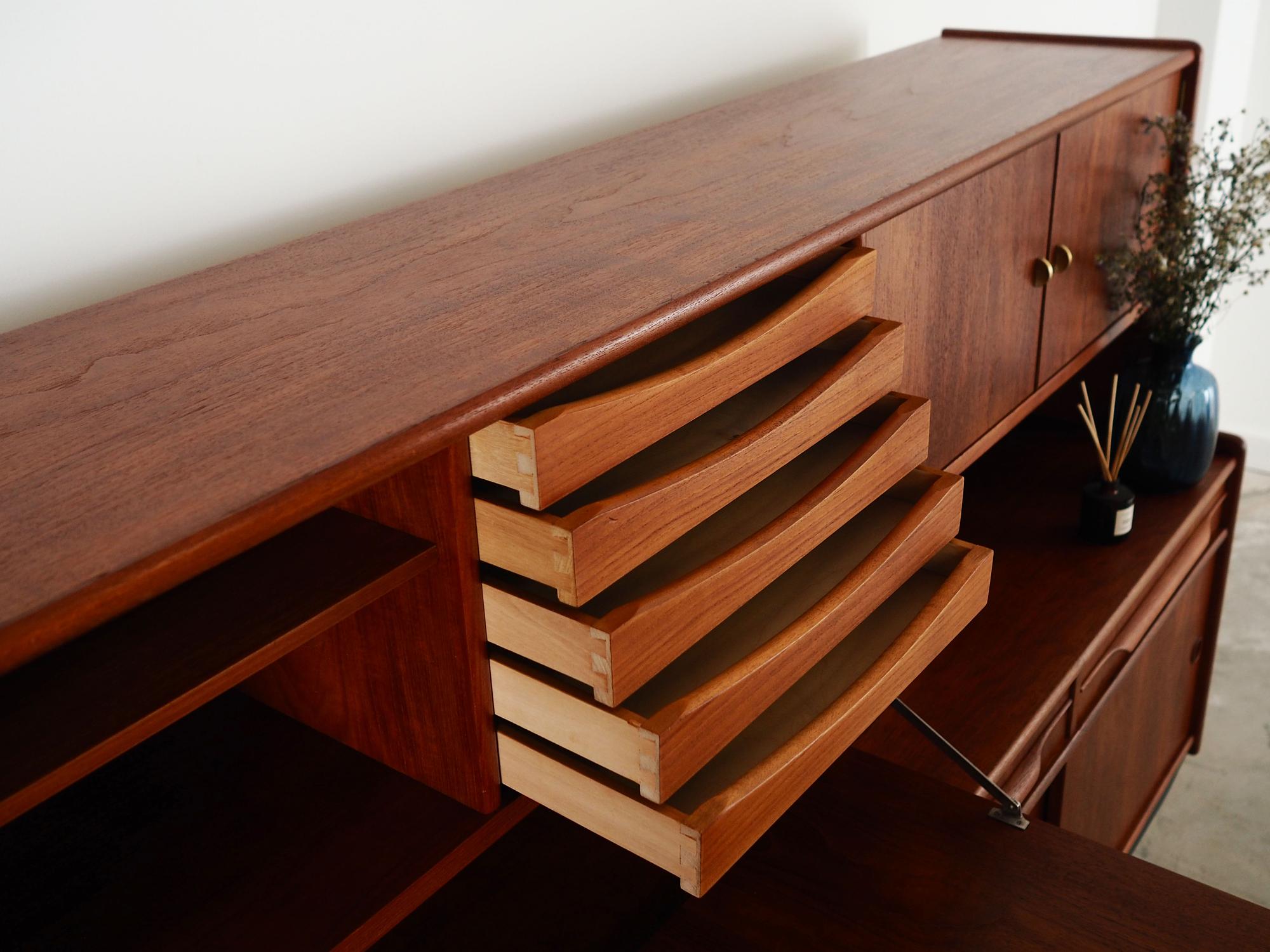 Highboard Teakholz 1960er Jahre 6