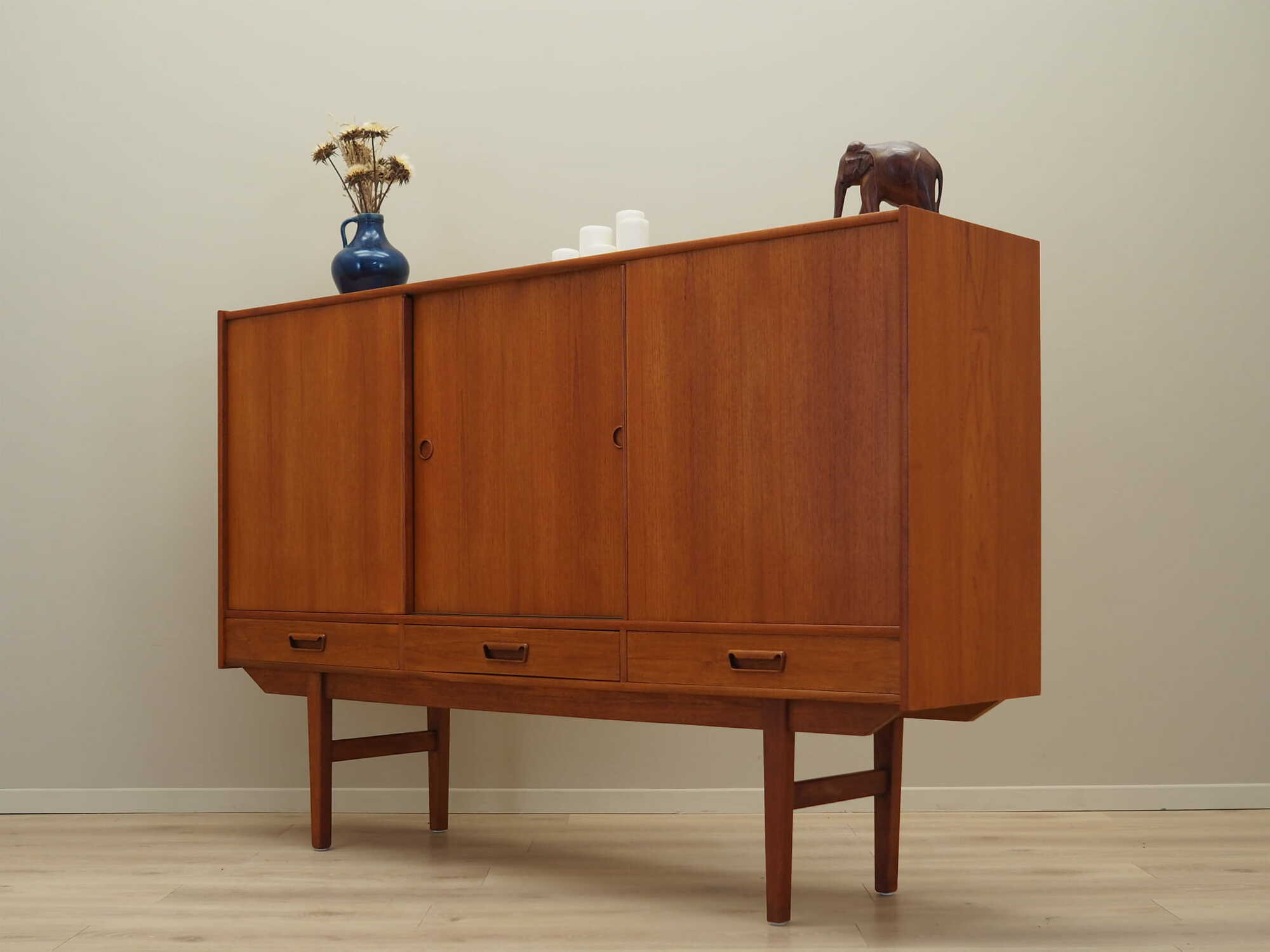 Vintage Highboard Teakholz Braun 1960er Jahre 3