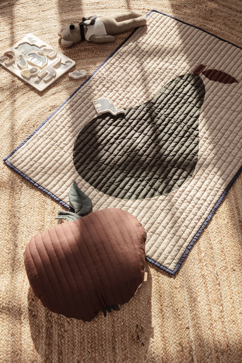 Apfel Kissen Gesteppt Braun 3