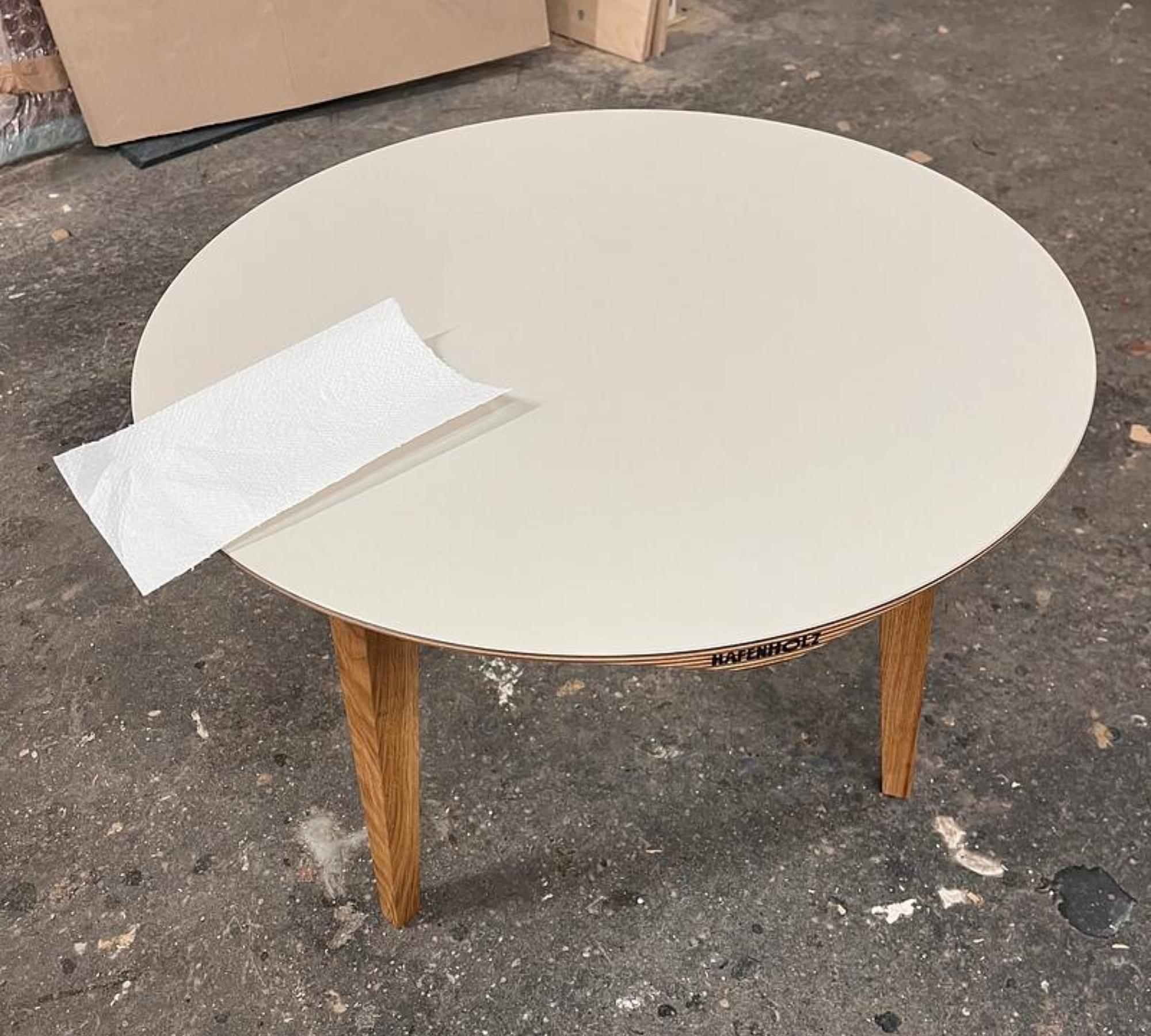 Beluga Couchtisch Linoleum Mushroom Ø 57cm 2