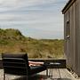 LEVEL Chaiselongue Sooty Grau mit dunkelgrauem Rahmen 2