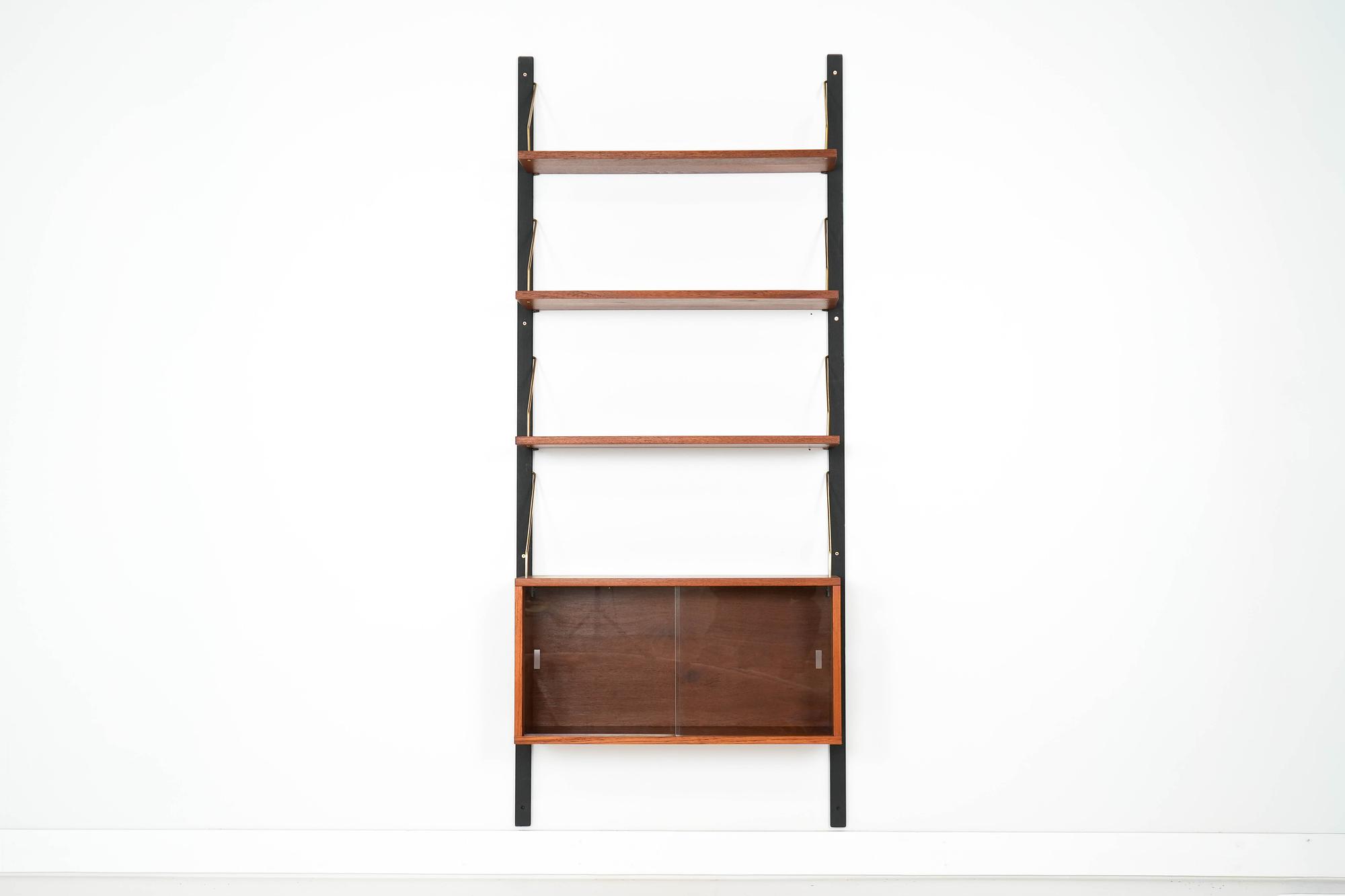 Regal Teakholz Braun 1960er Jahre 14