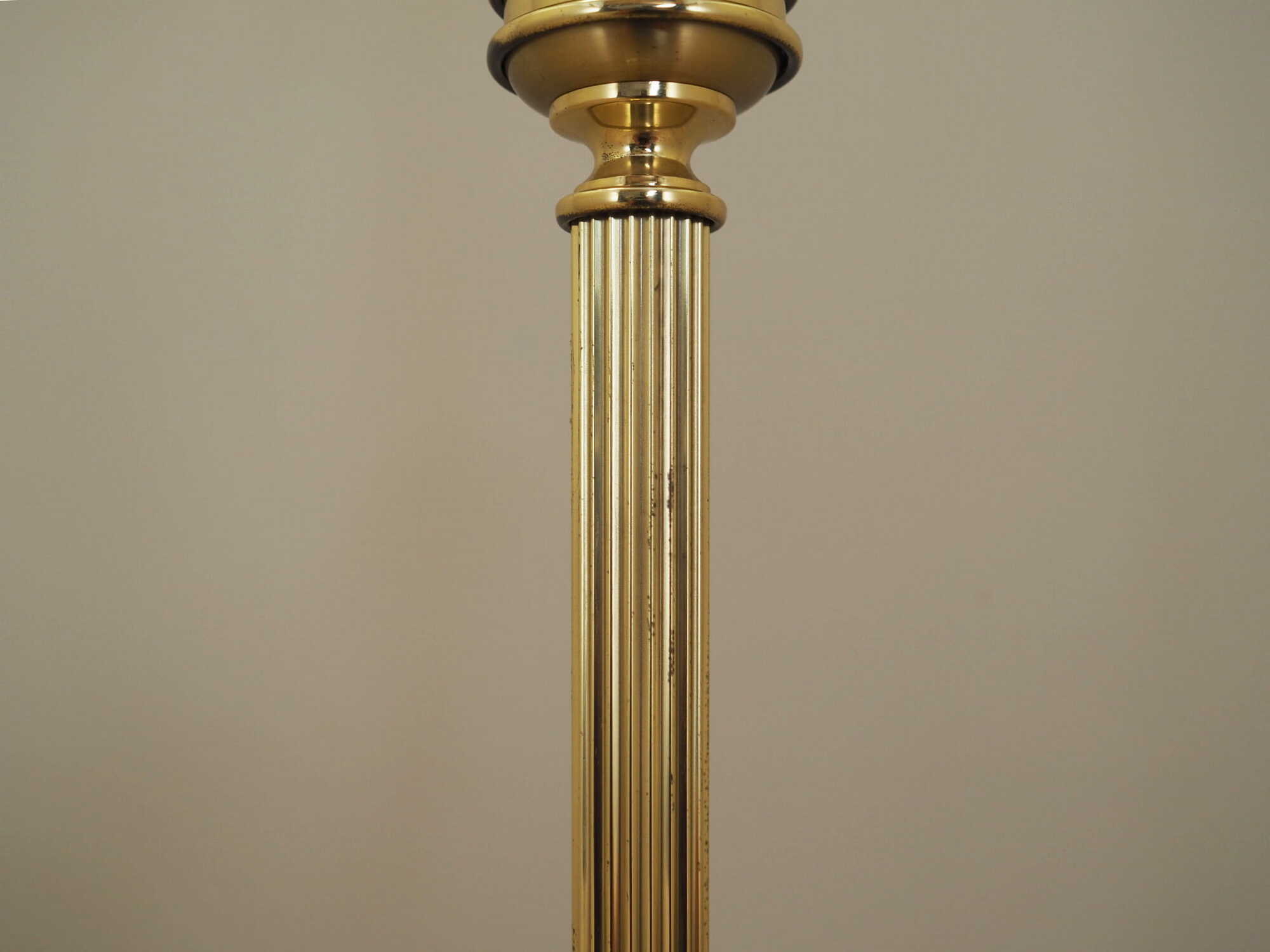 Vintage Stehlampe Metall Textil Gold 1970er Jahre  8