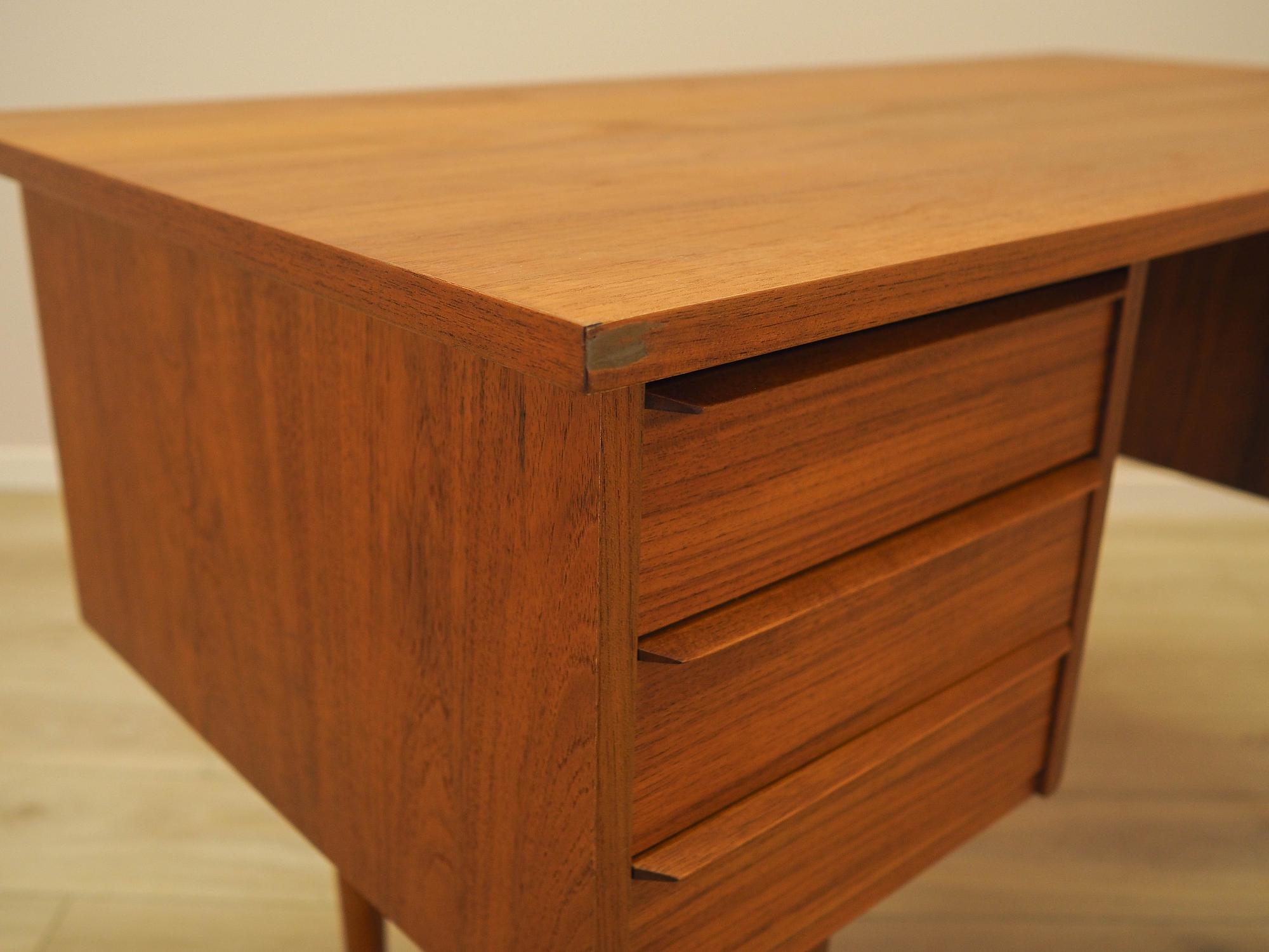 Teak Desk 1970s 12