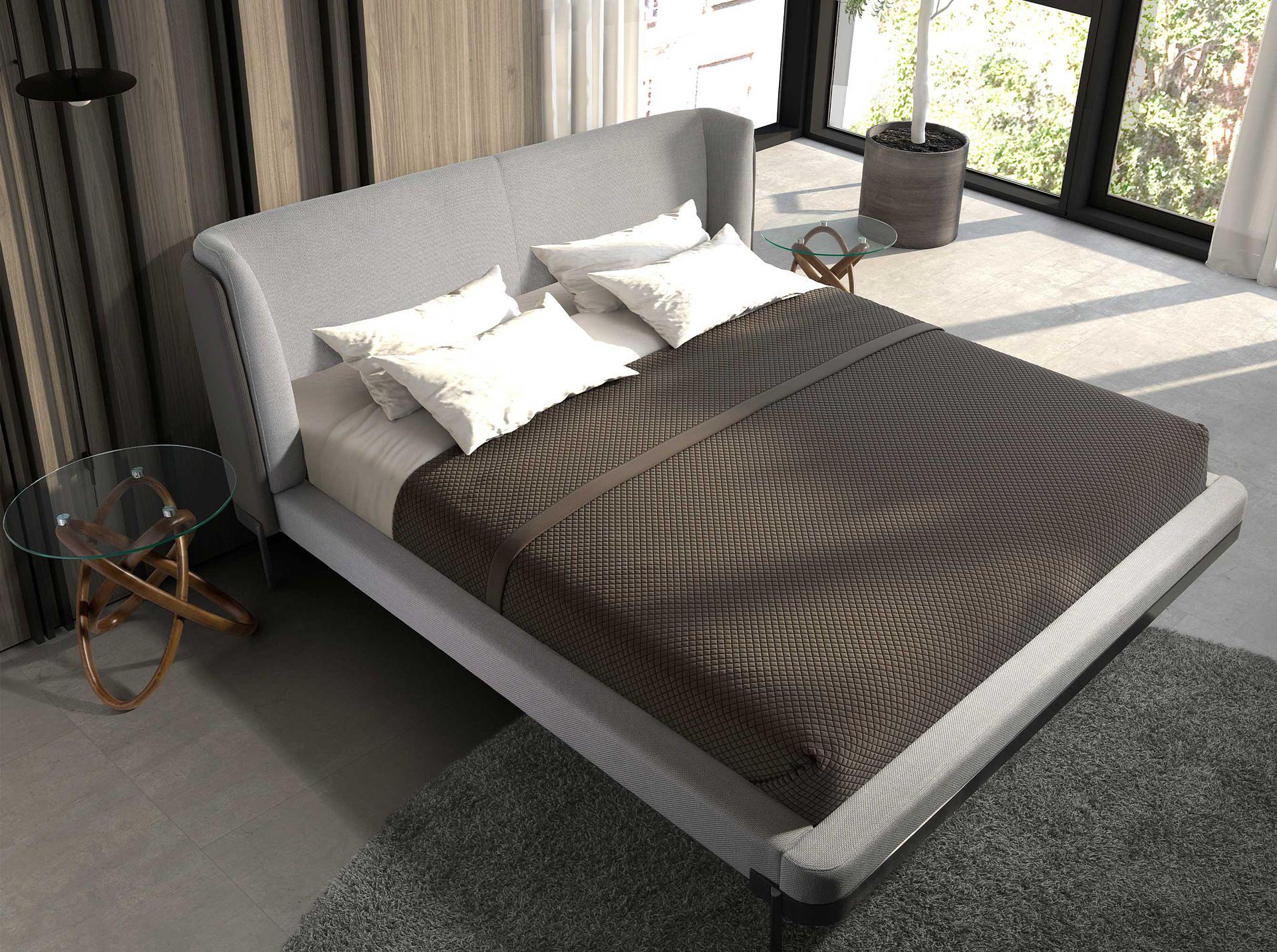 Round side table
Glass
Walnut veneer 5