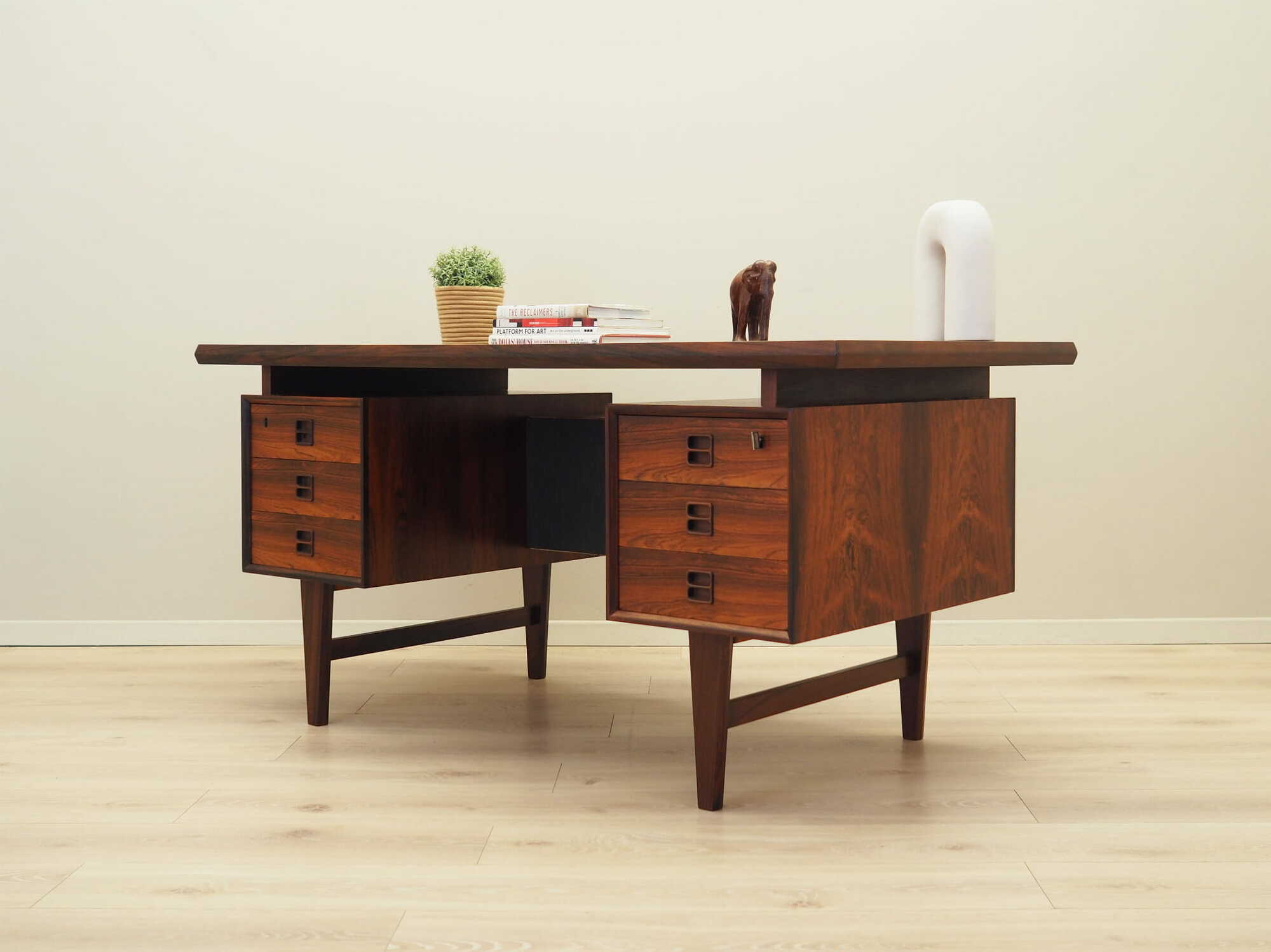 Schreibtisch Rosenholz Braun 1970er Jahre 2