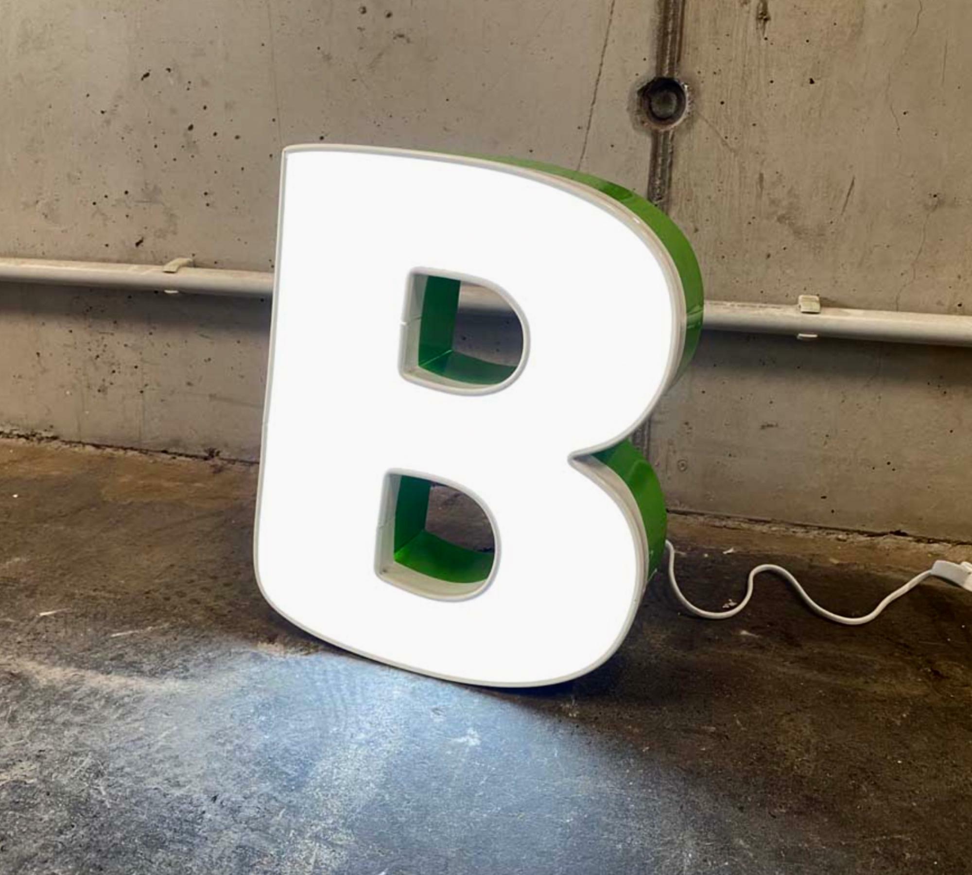 Original Vintage Neon Leuchtreklame, Markt "B" 2