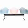 Vitra Eames Plastic Armchair auf Traverse  0