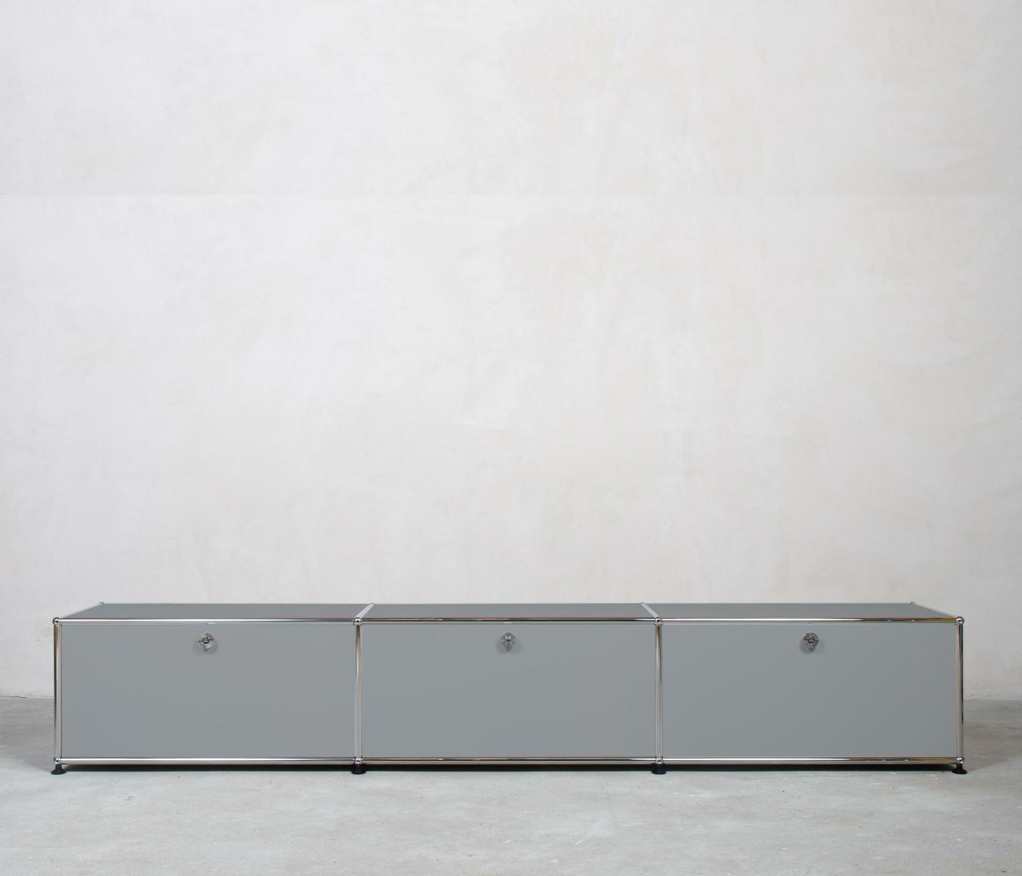 USM Haller Lowboard 3x1 Fächer Mattsilber 0