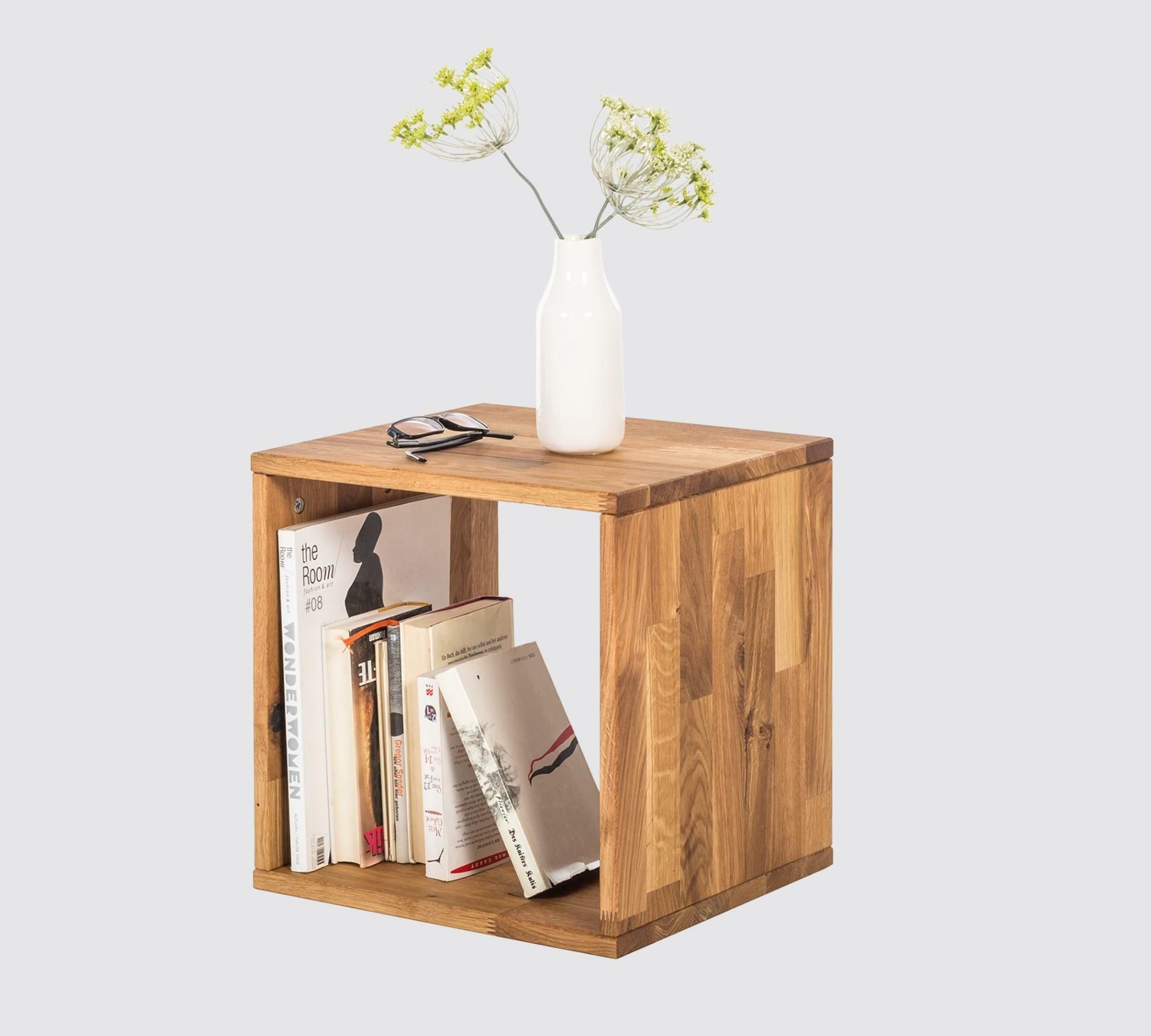 Regal in Würfelform aus massiver Eiche 0