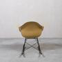 Eames Fiberglass Armchair Schaukelstuhl Ochre Light 4