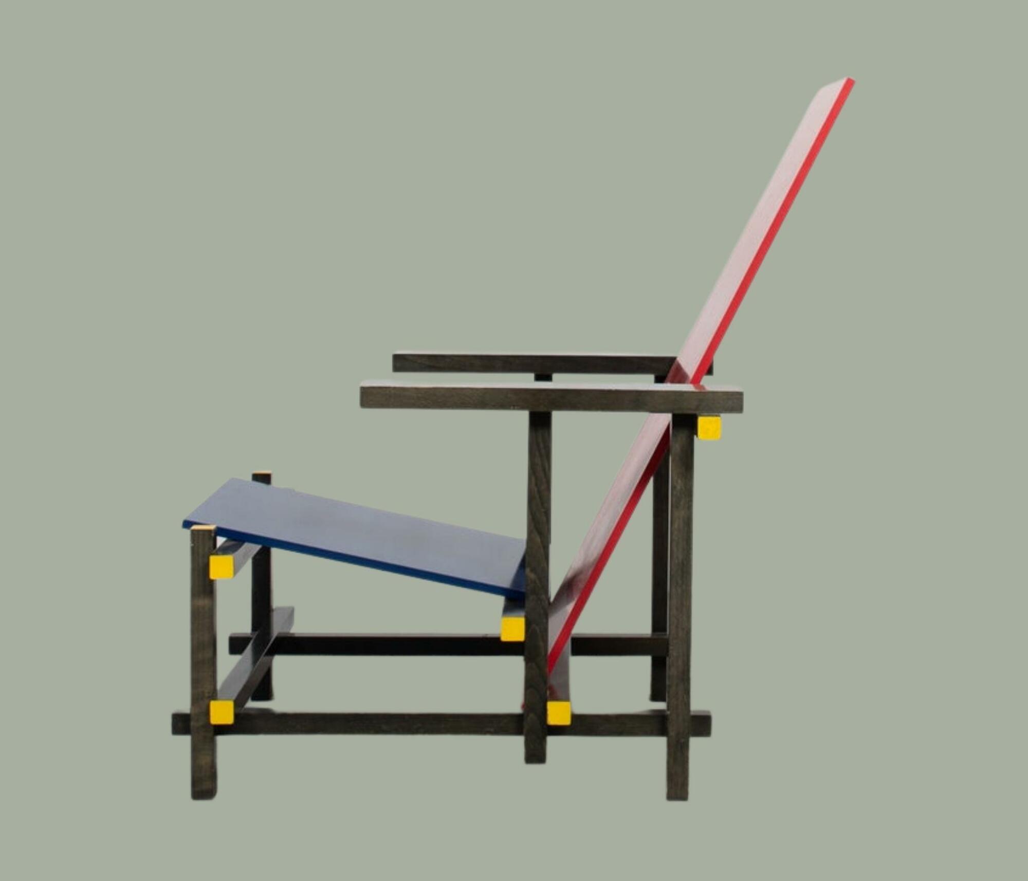 Cassina Red & Blue Chair Gerrit T. Rietveld 1