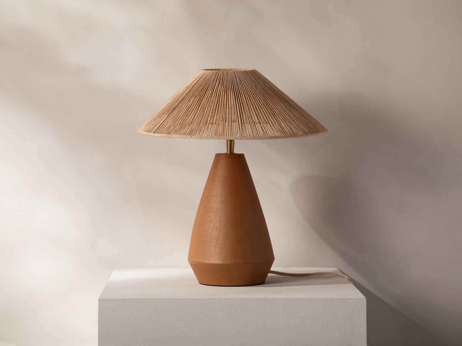 Ina Tischlampe Keramik Braun 0
