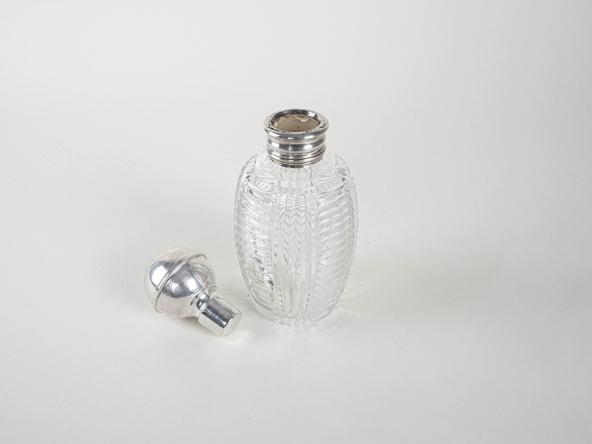 Crystal carafe 4