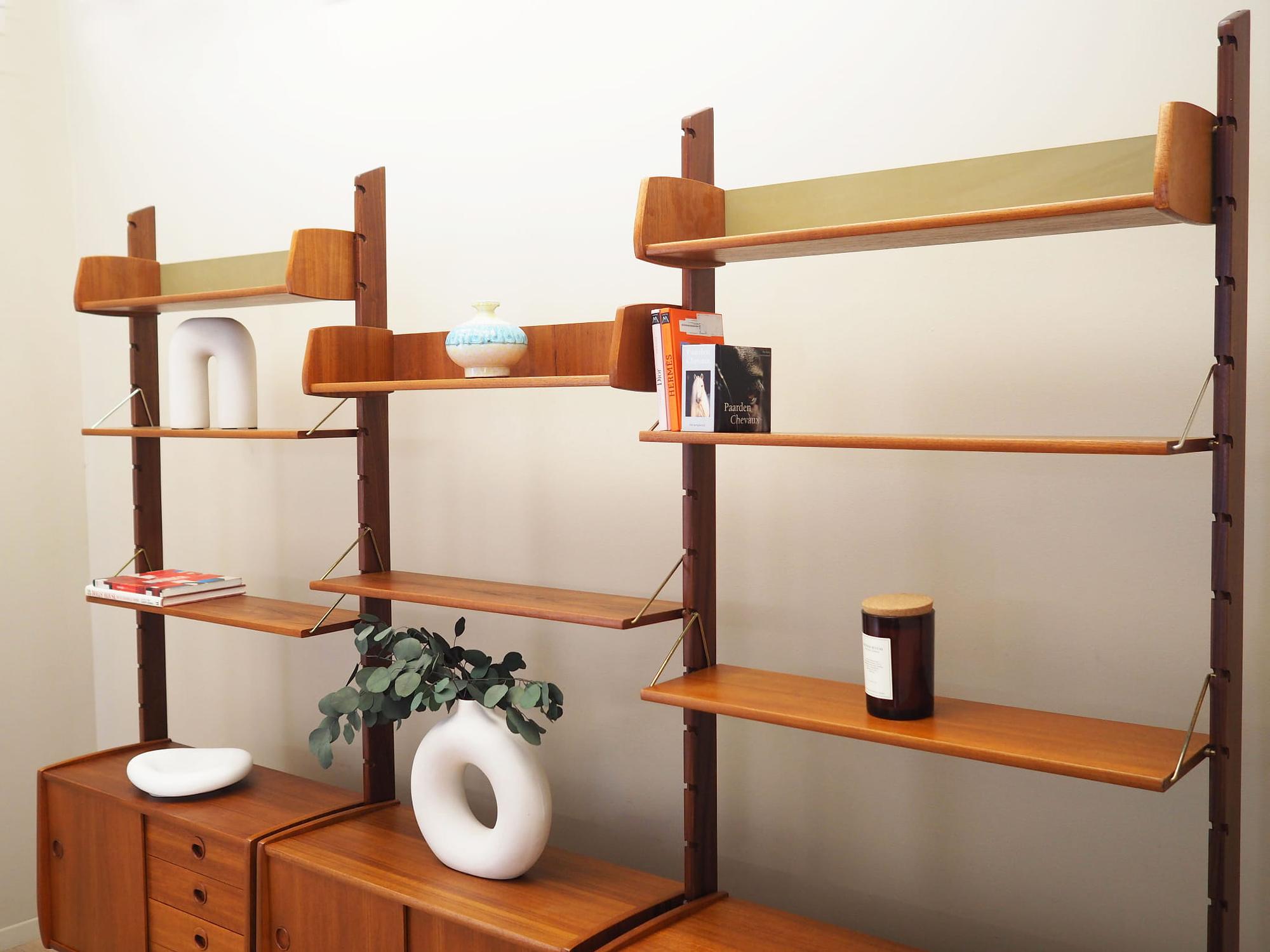 Wall shelf Teak wood 1960s 7