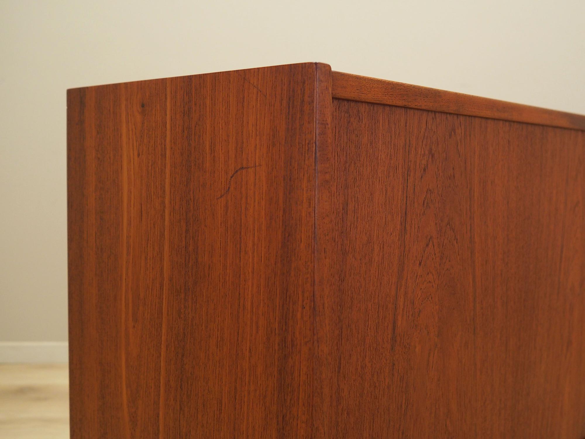 Credenza in legno di teak anni '70 9