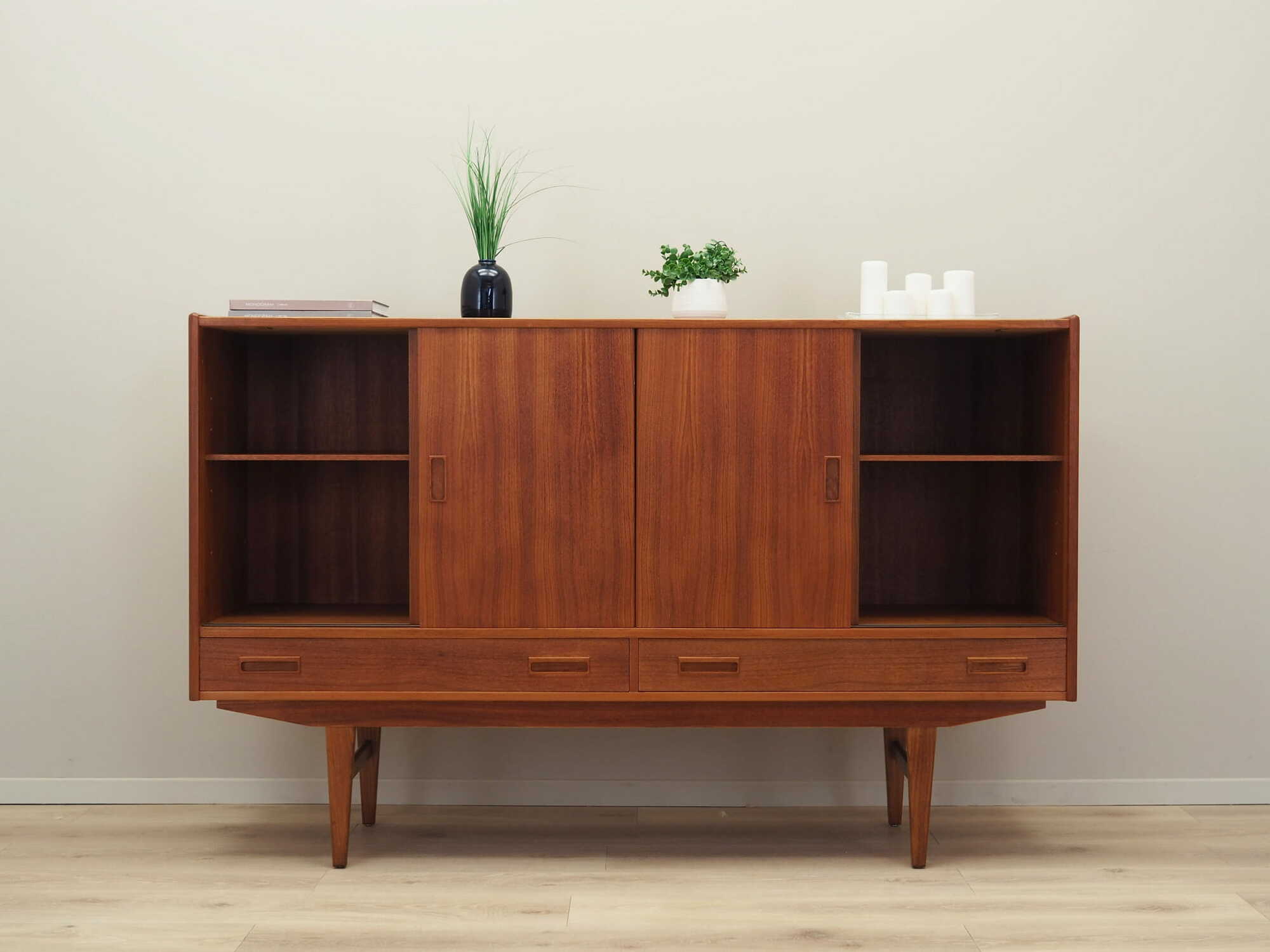 Vintage Highboard Teakholz Braun 1970er Jahre 2