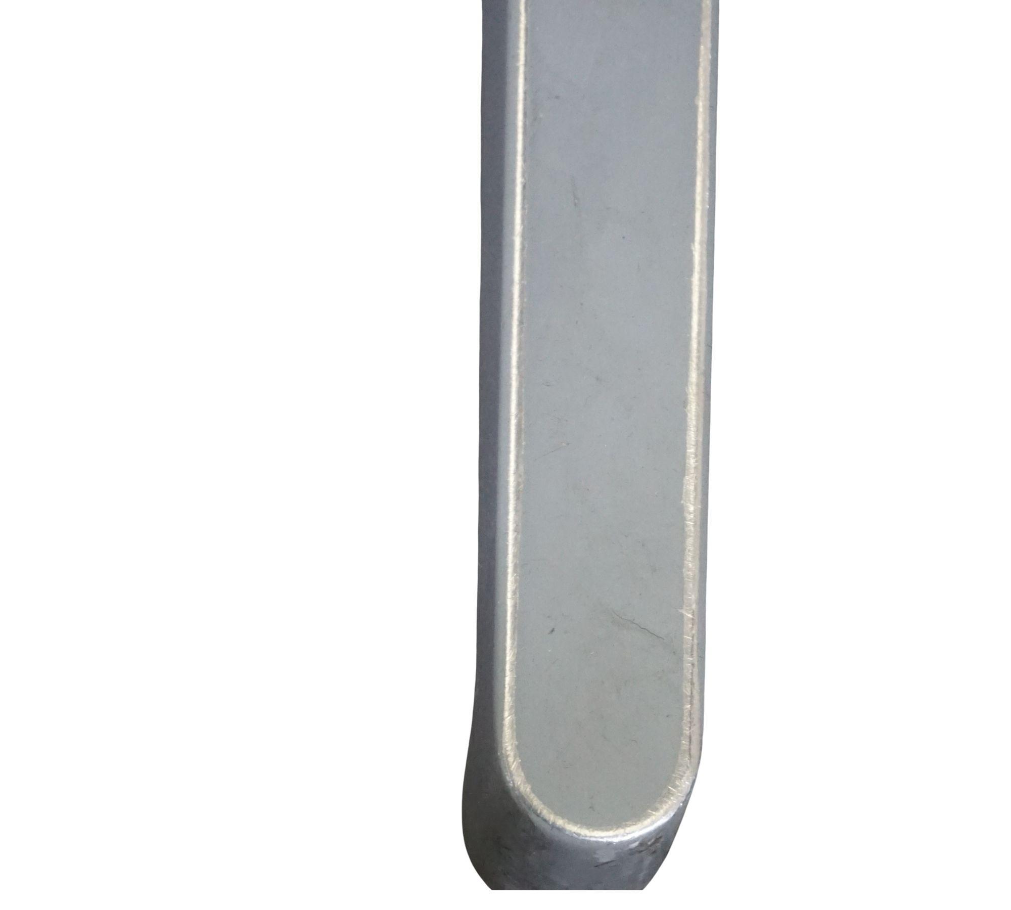 QiVi office swivel chair with 5-star base Malt Cream 8