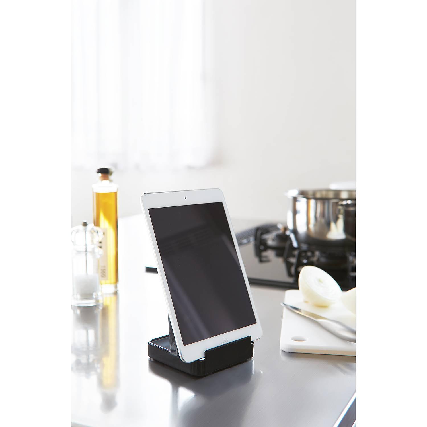 Tower  Kochlöffelablage Stahl Schwarz 4