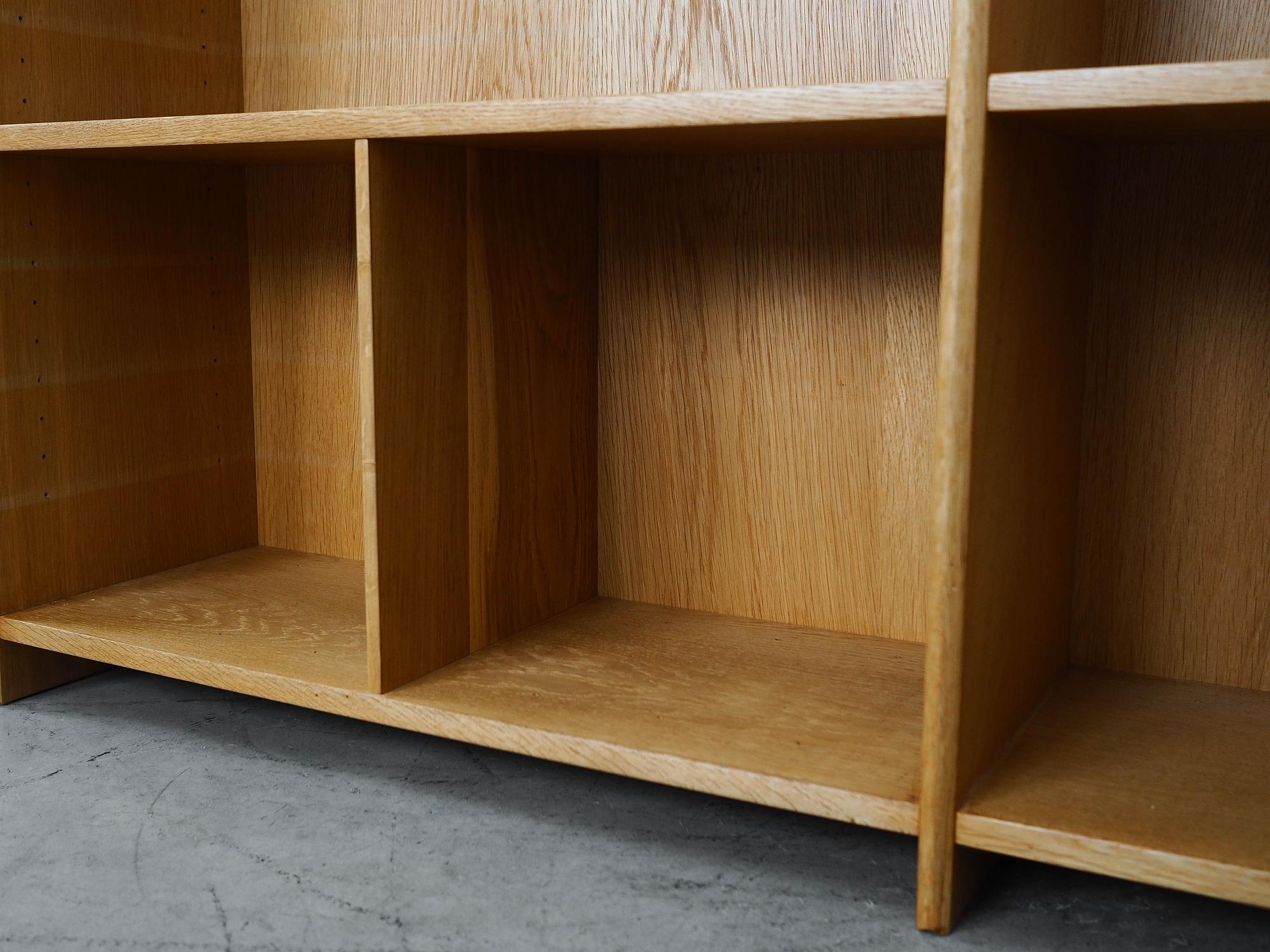 Badezimmerschran Braun 1970er Jahre 7