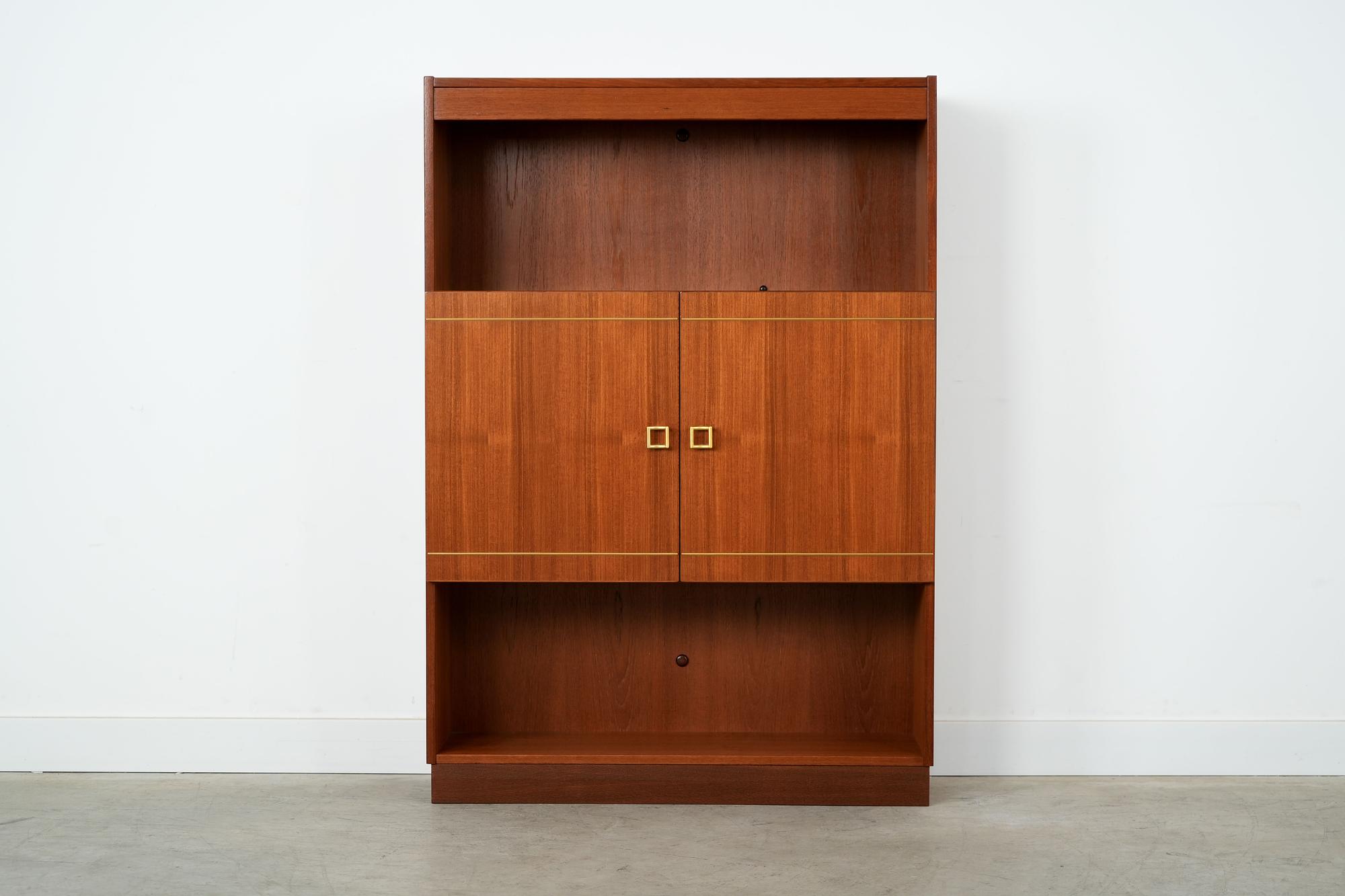 Regal Teakholz 1970er Jahre 7