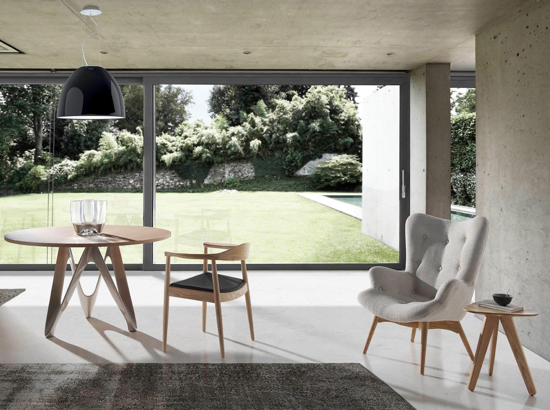 Armlehnsessel mit Eschenholzbeinen Textil Beige 2