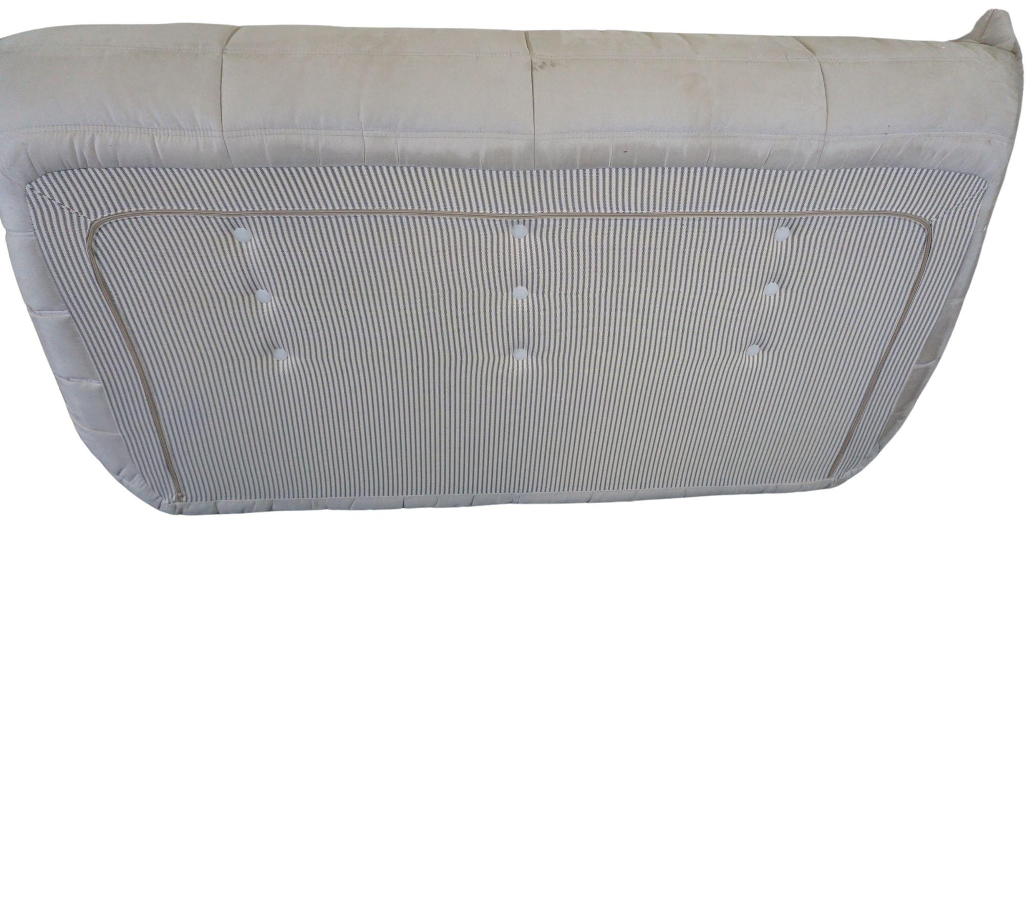 Togo Sofa 3-Sitzer Textil Hellgrau 7