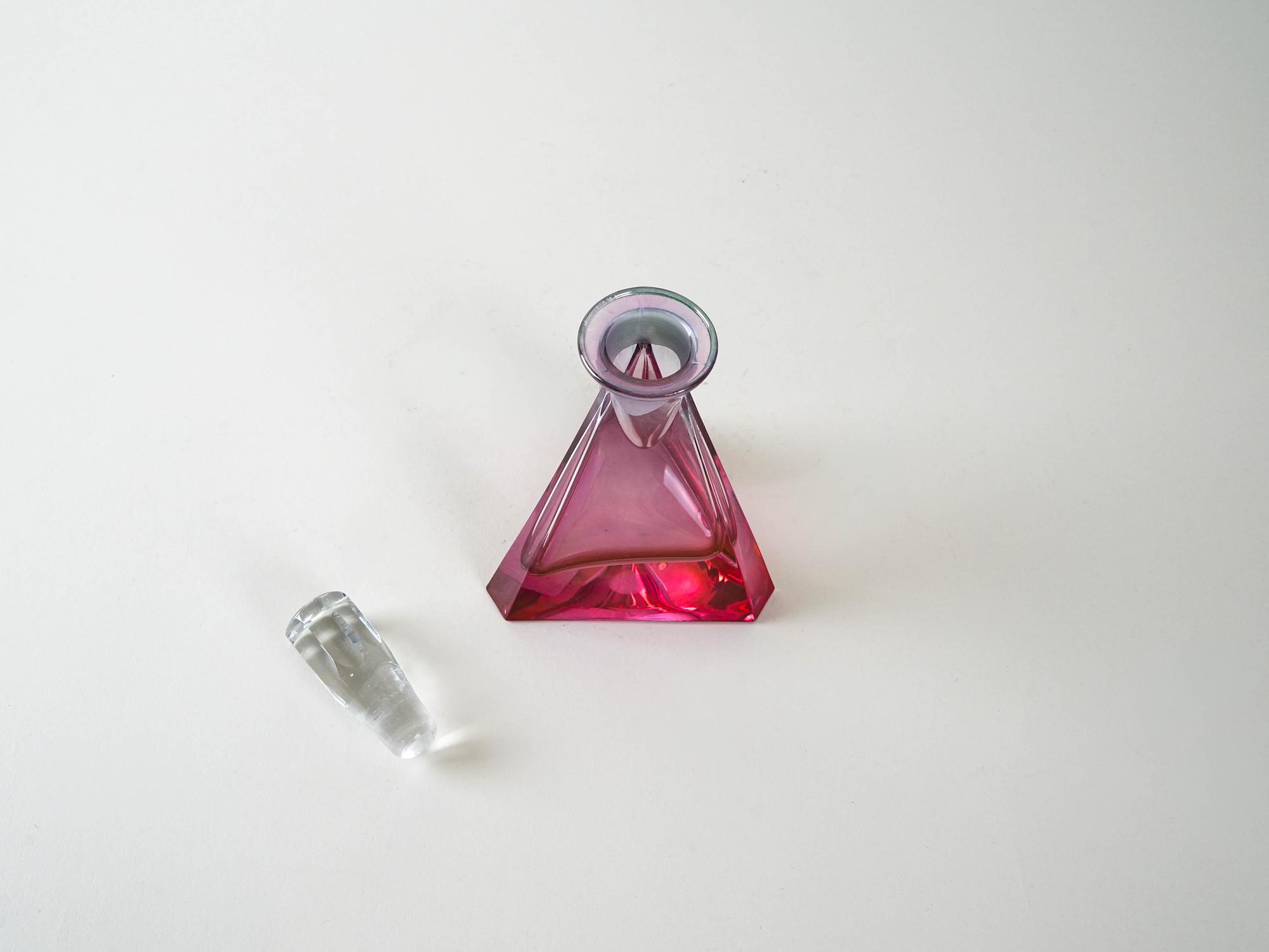 Triangular glass carafe Red 1970s 6