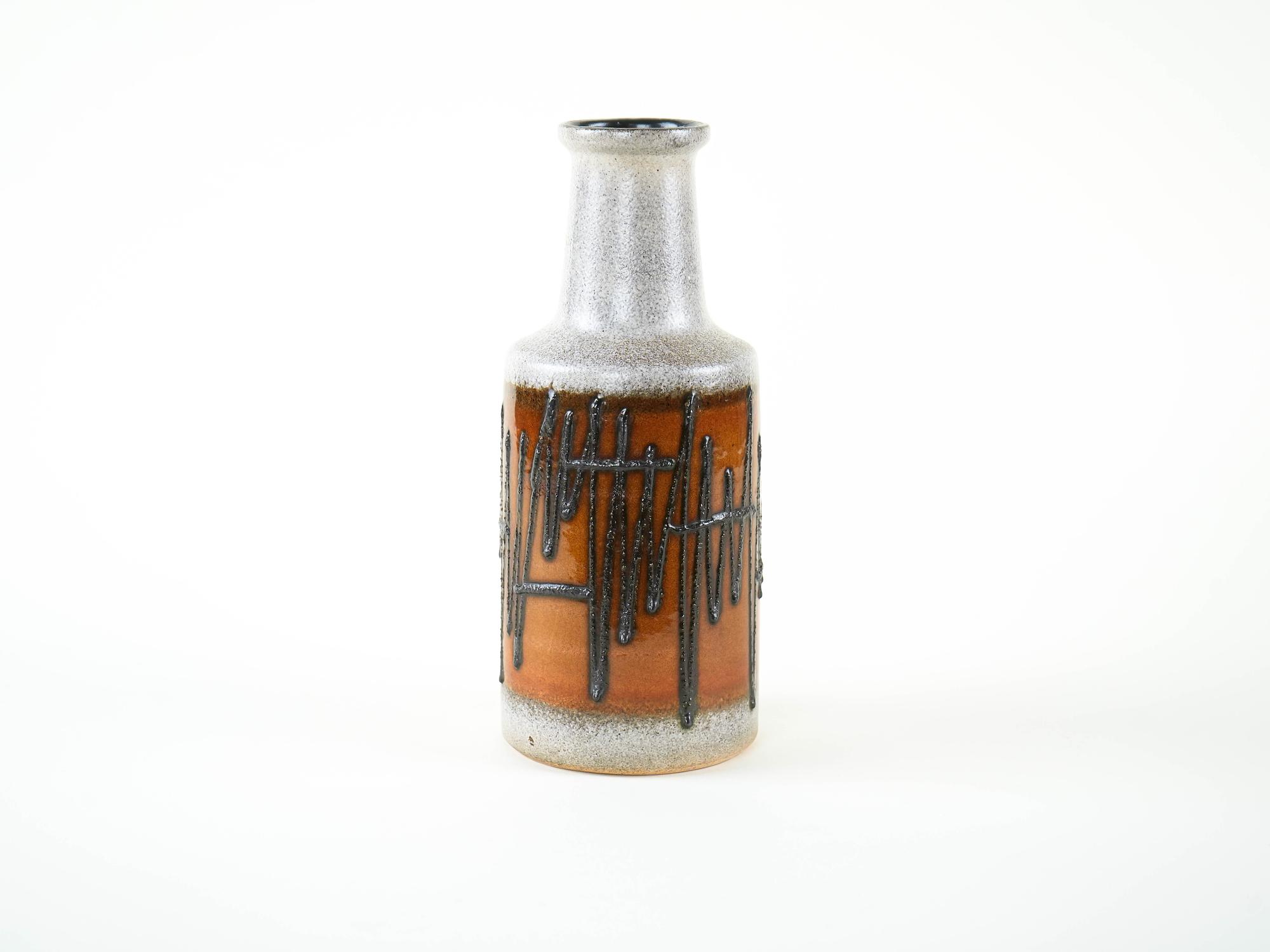 Ceramic vase 1970s 3