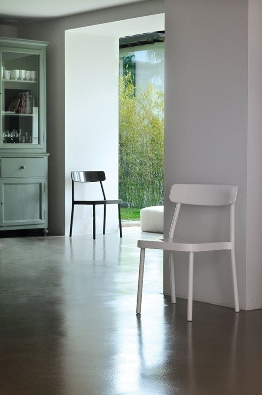 Grace Tisch Rot 2