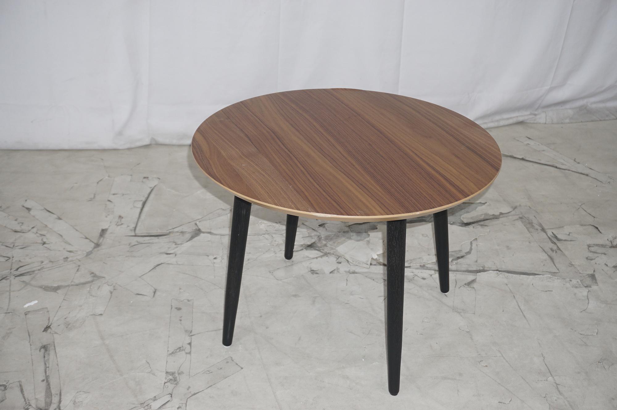 Hubert Couchtisch Walnut 3