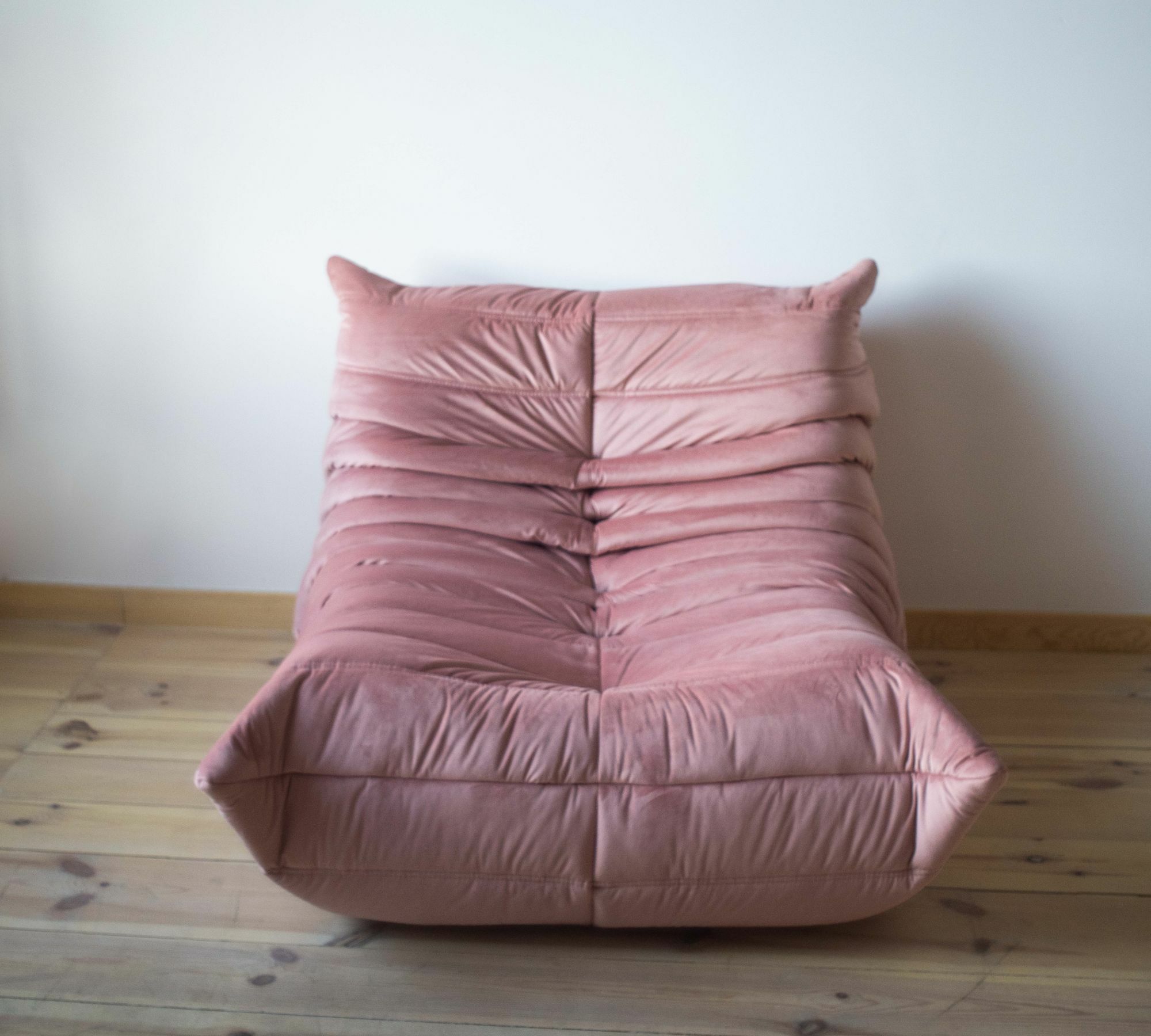 Togo Lounge Set 5 pezzi velluto rosa perla 3