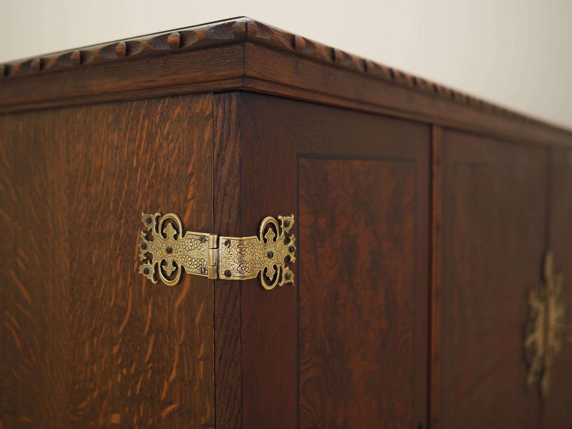 Sideboard Oak 1960s 10