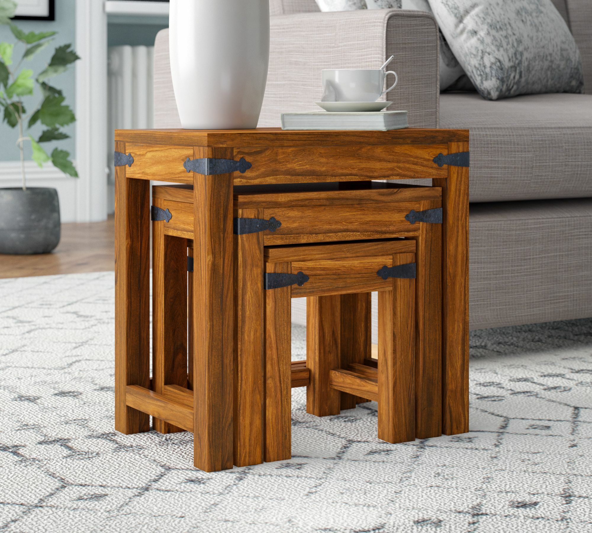 Handgefertigte Nesting Tische 3-Teilig Massivholz 1