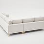 Lima Ecksofa 4-Sitzer Creme mit goldenen Beinen 3