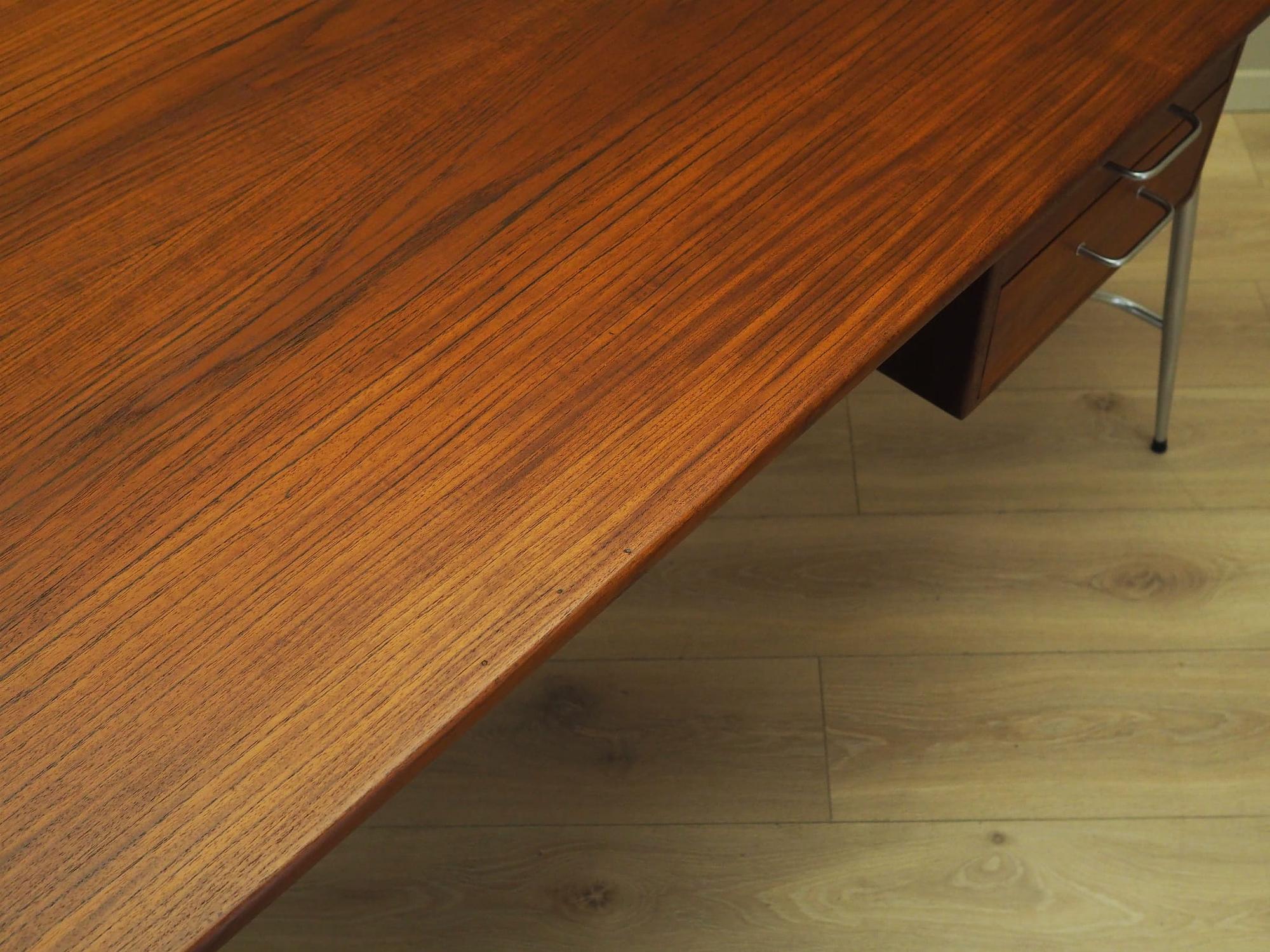Model 202 Desk Teak 1960s 13