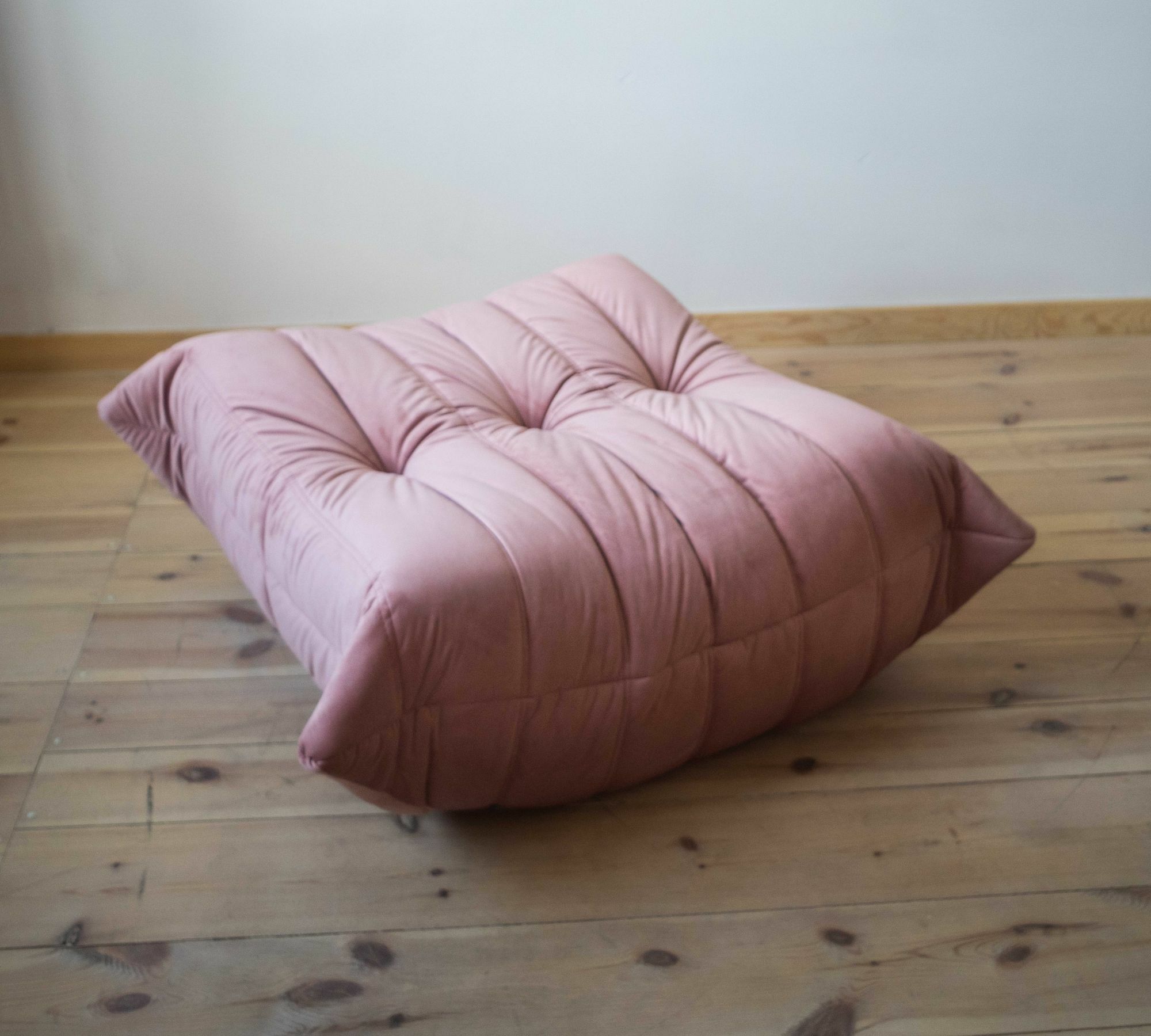 Togo Lounge Set 5 pezzi velluto rosa perla 4