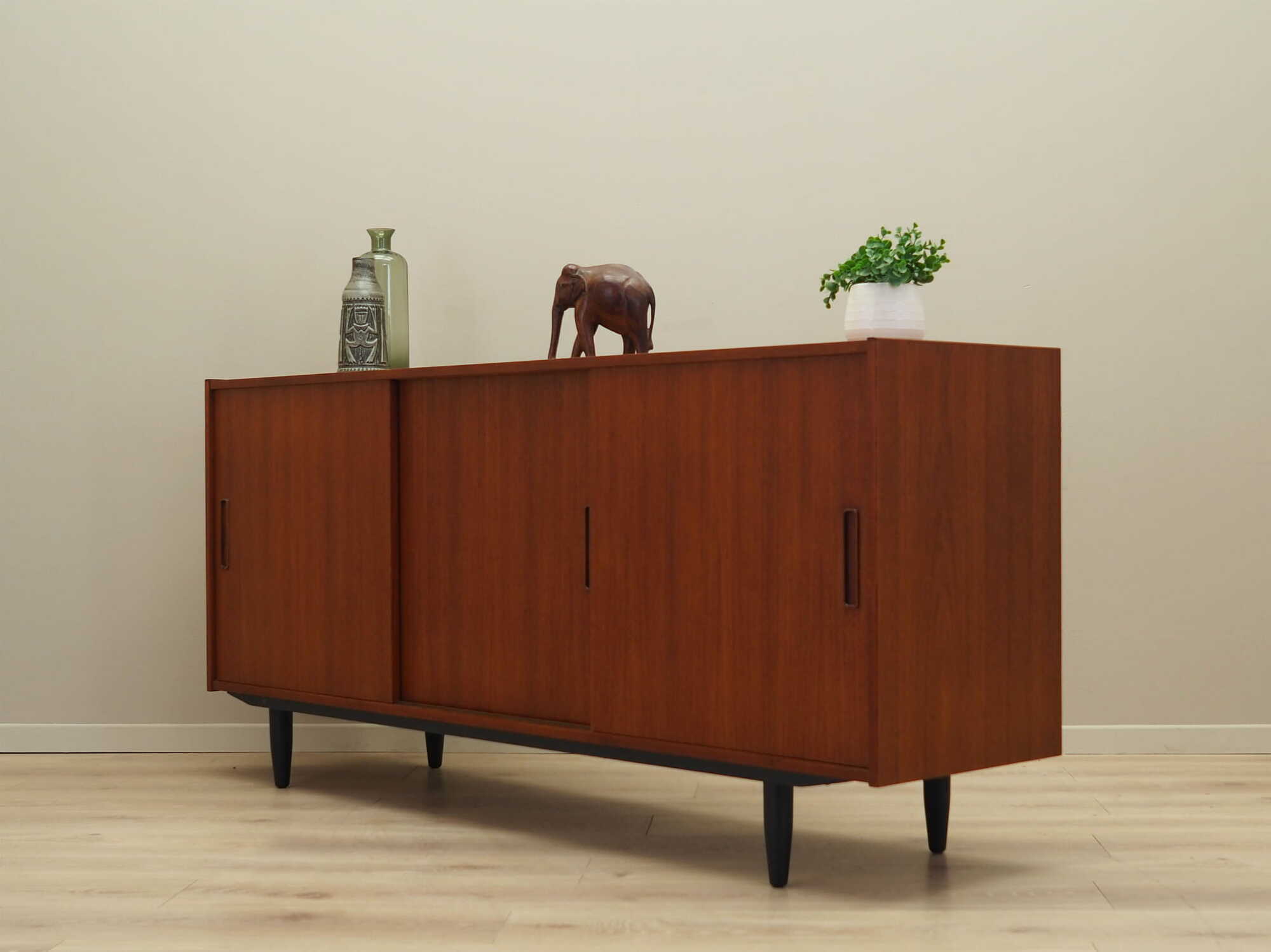 Vintage Sideboard Teakholz Braun 1970er Jahre 3