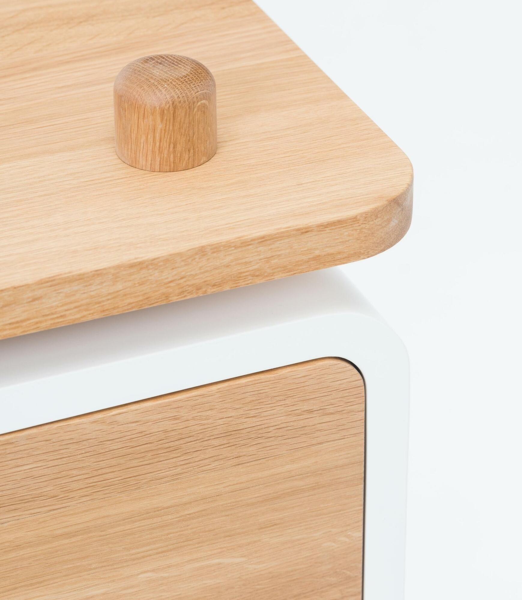 Sideboard aus Handarbeit Loop Eiche 7