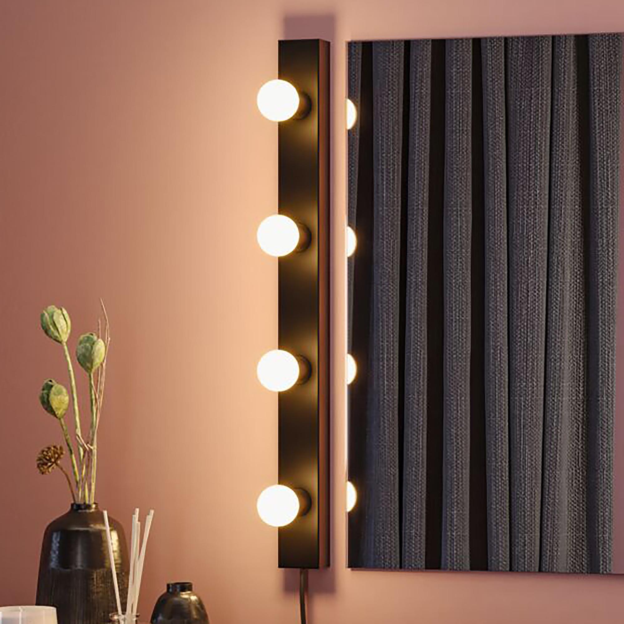  Regula II Typ B Wandleuchte Aluminium Schwarz 1