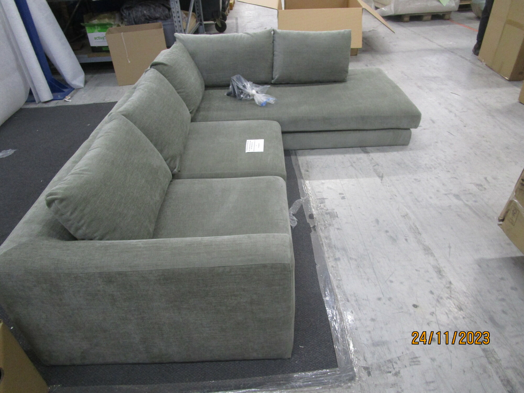 Noa Ecksofa Rechts Planet Grey Green 8