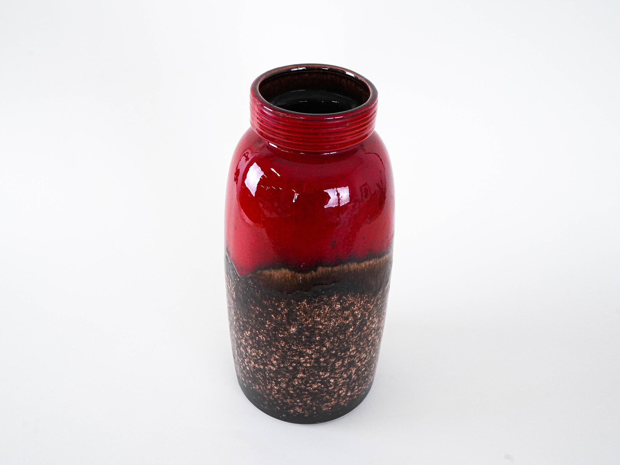 Modello 553-38 Vaso in ceramica Rosso   4