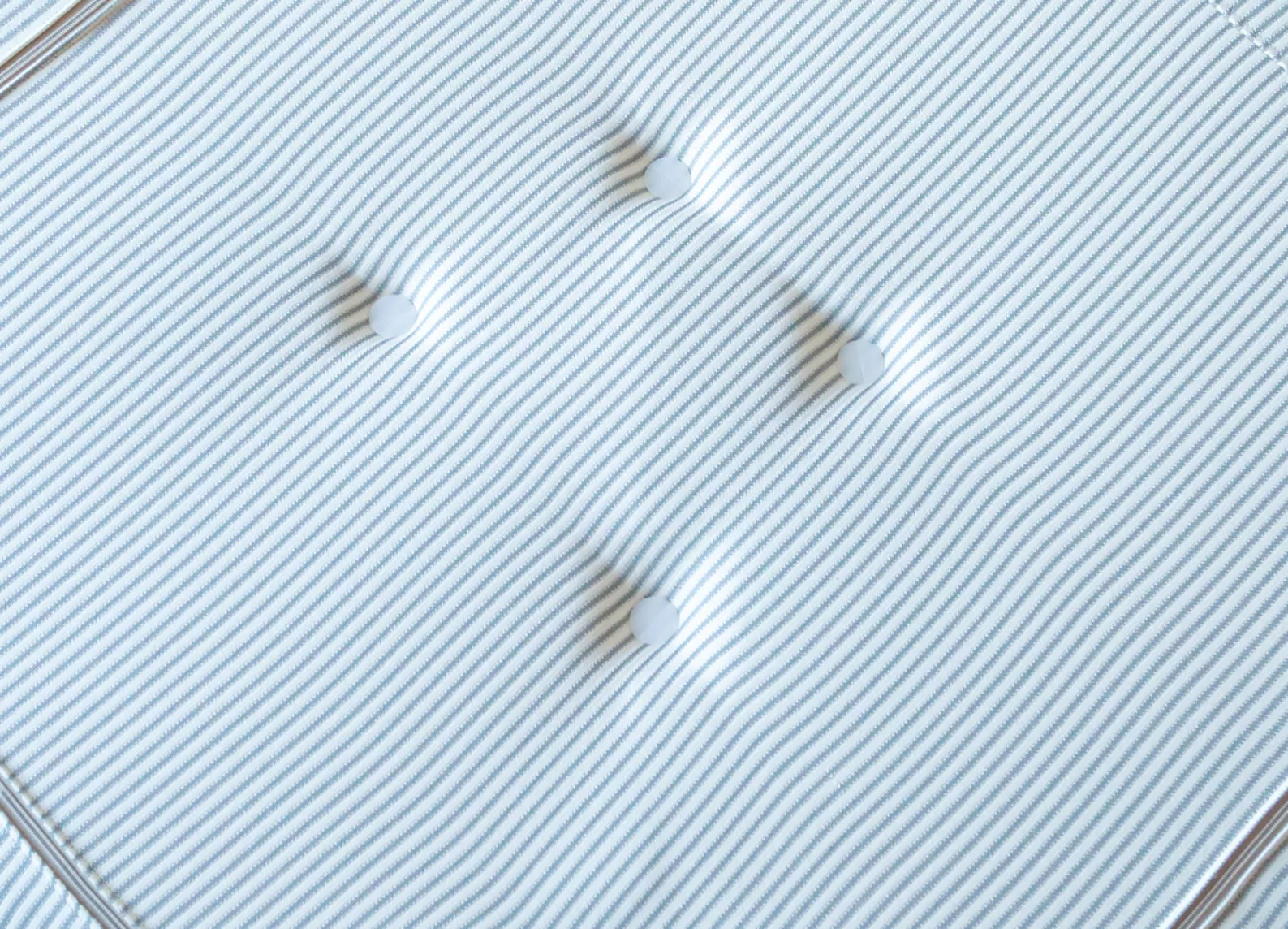 Togo Sofa Madras leather White 6