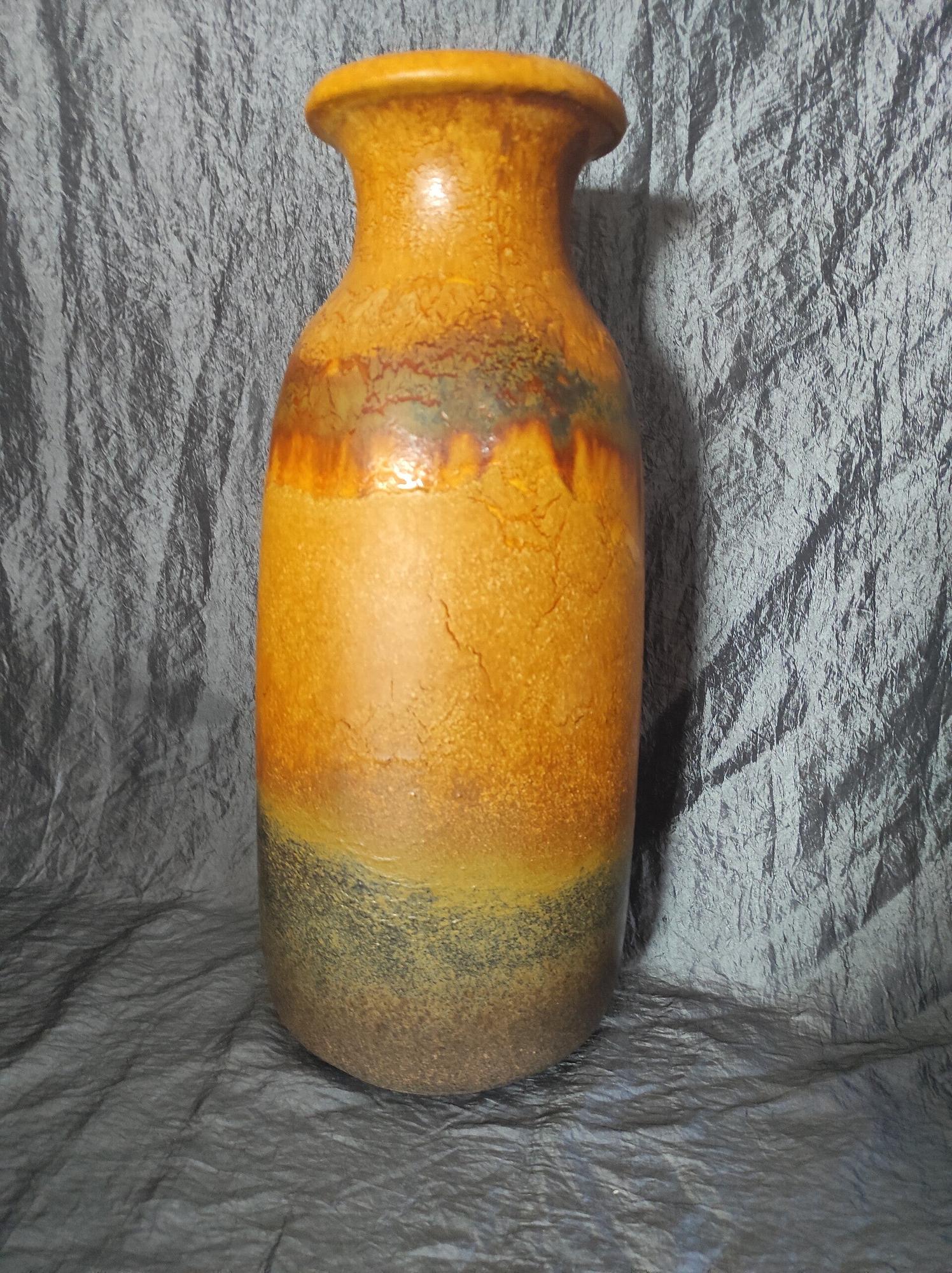 Vintage Vase Ceramic Brown Black 1