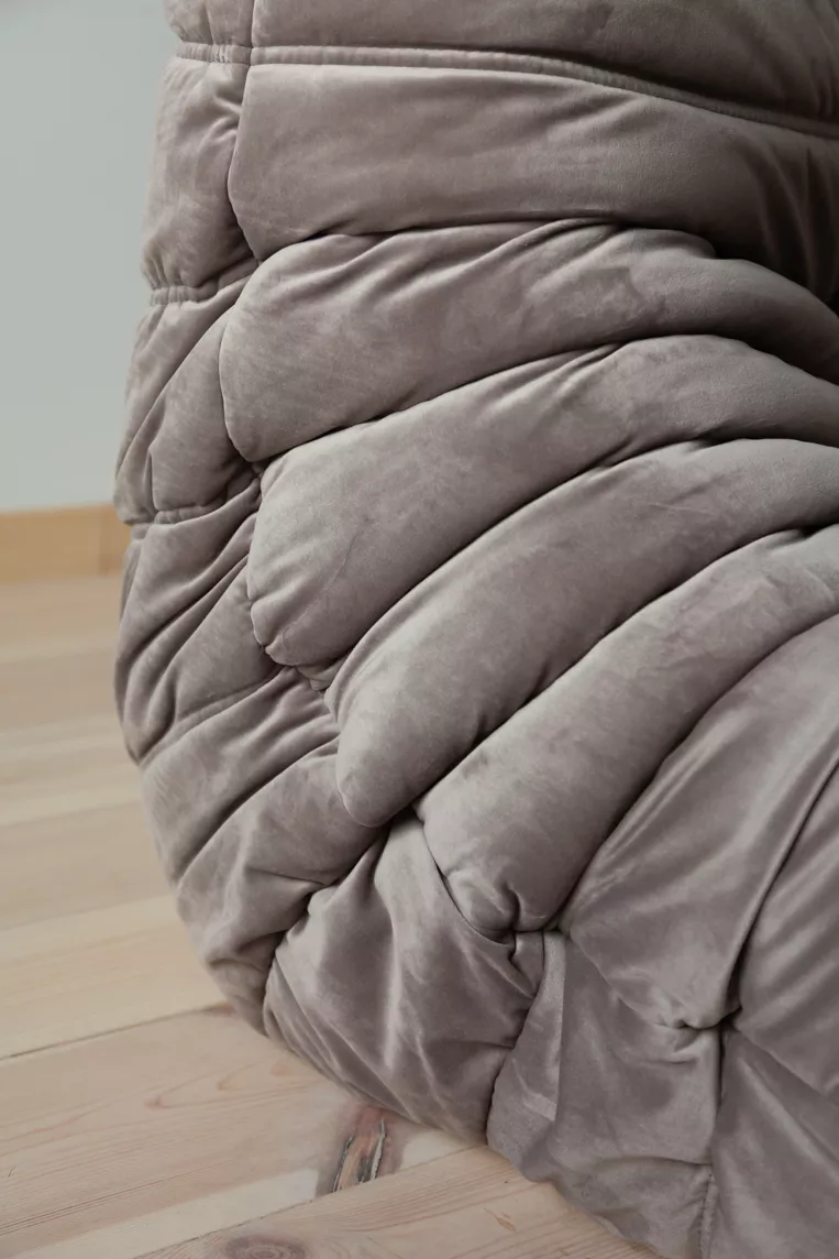 Togo armchair velvet warm grey 9